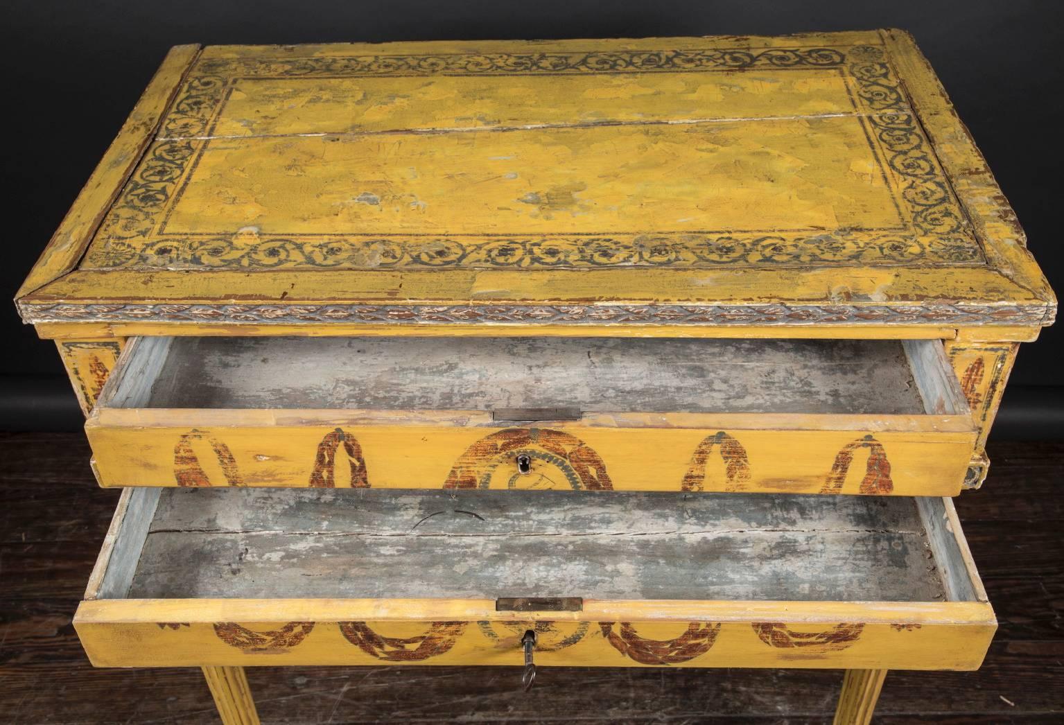 18th Century Louis XVI Hand-Painted Table In Good Condition For Sale In New Orleans, LA