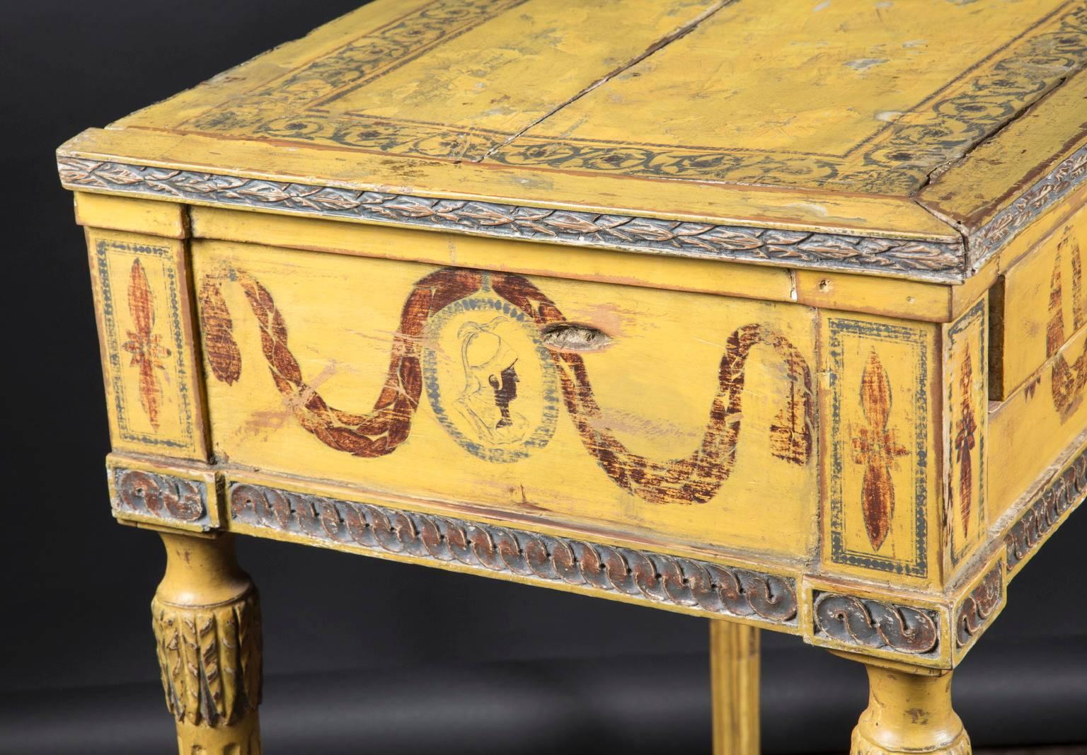 Wood 18th Century Louis XVI Hand-Painted Table For Sale