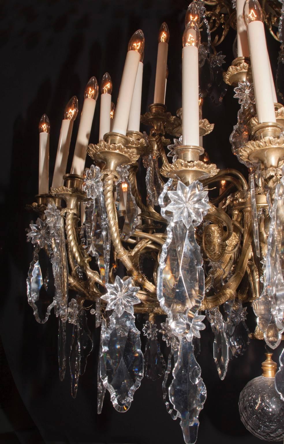 Grand Louis XVI Baccarat Crystal and Bronze Chandelier, French 19th Century  For Sale 1
