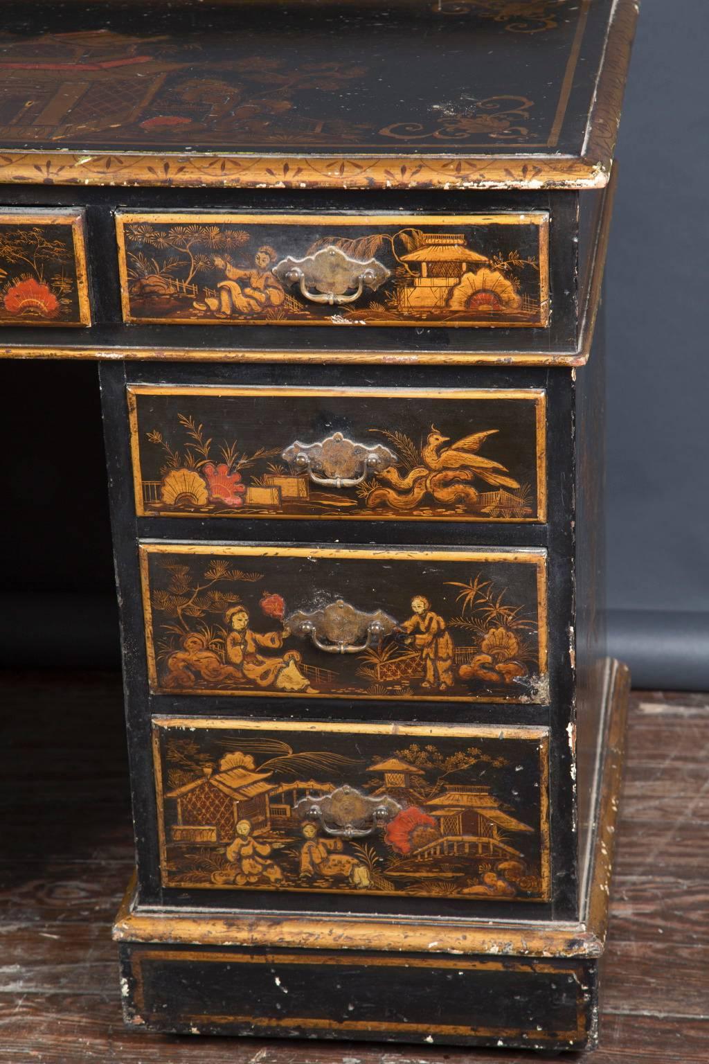 Wood 19th Century Chinoiserie Desk For Sale
