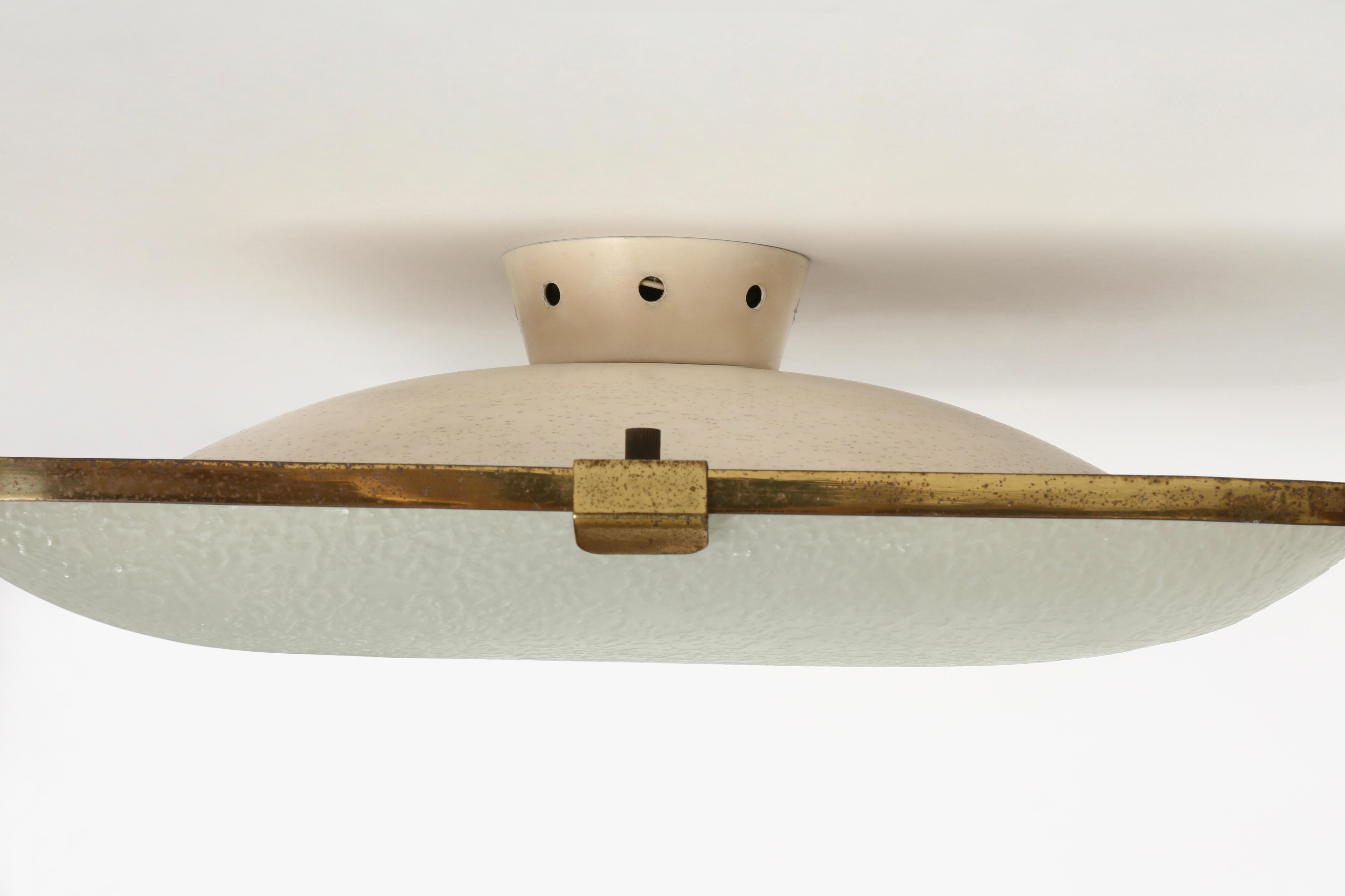 Fontana Arte flush mount ceiling light Model 1485, Italy circa 1960s For Sale 7