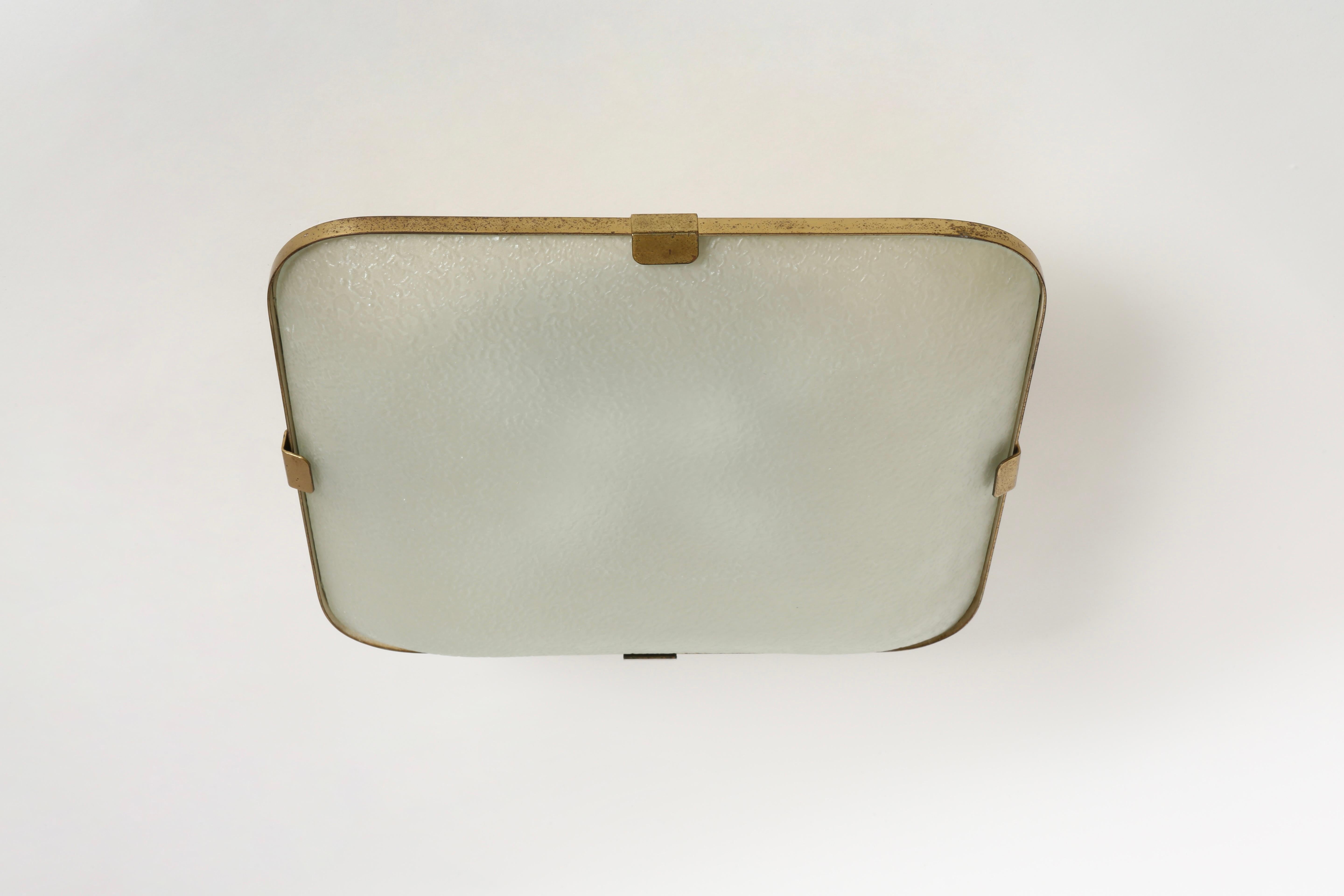 Fontana Arte flush mount ceiling light Model 1485, Italy circa 1960s For Sale 2