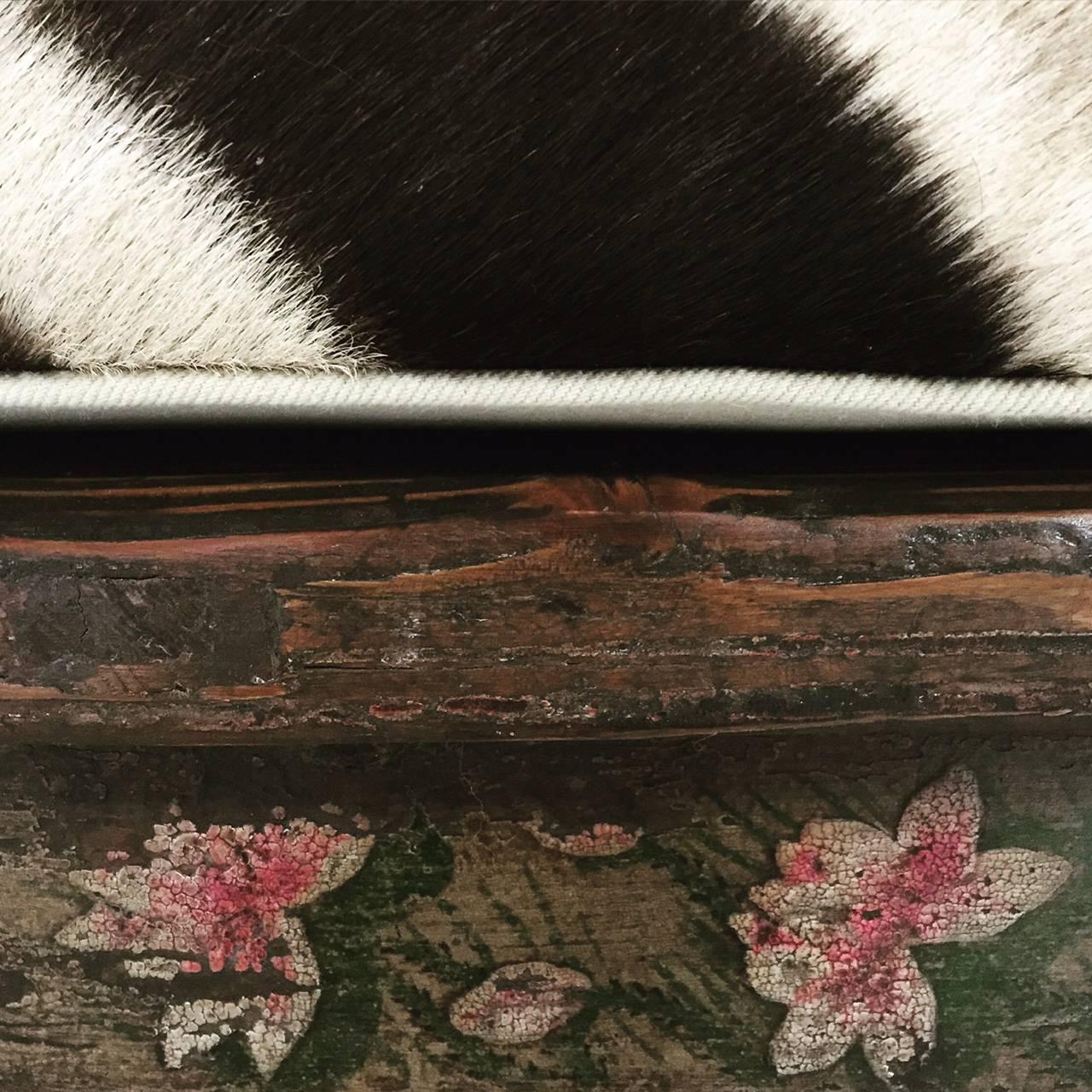 Vintage Chinese Painted Farmhouse Bench with Zebra Hide Cushion In Good Condition In SAINT LOUIS, MO