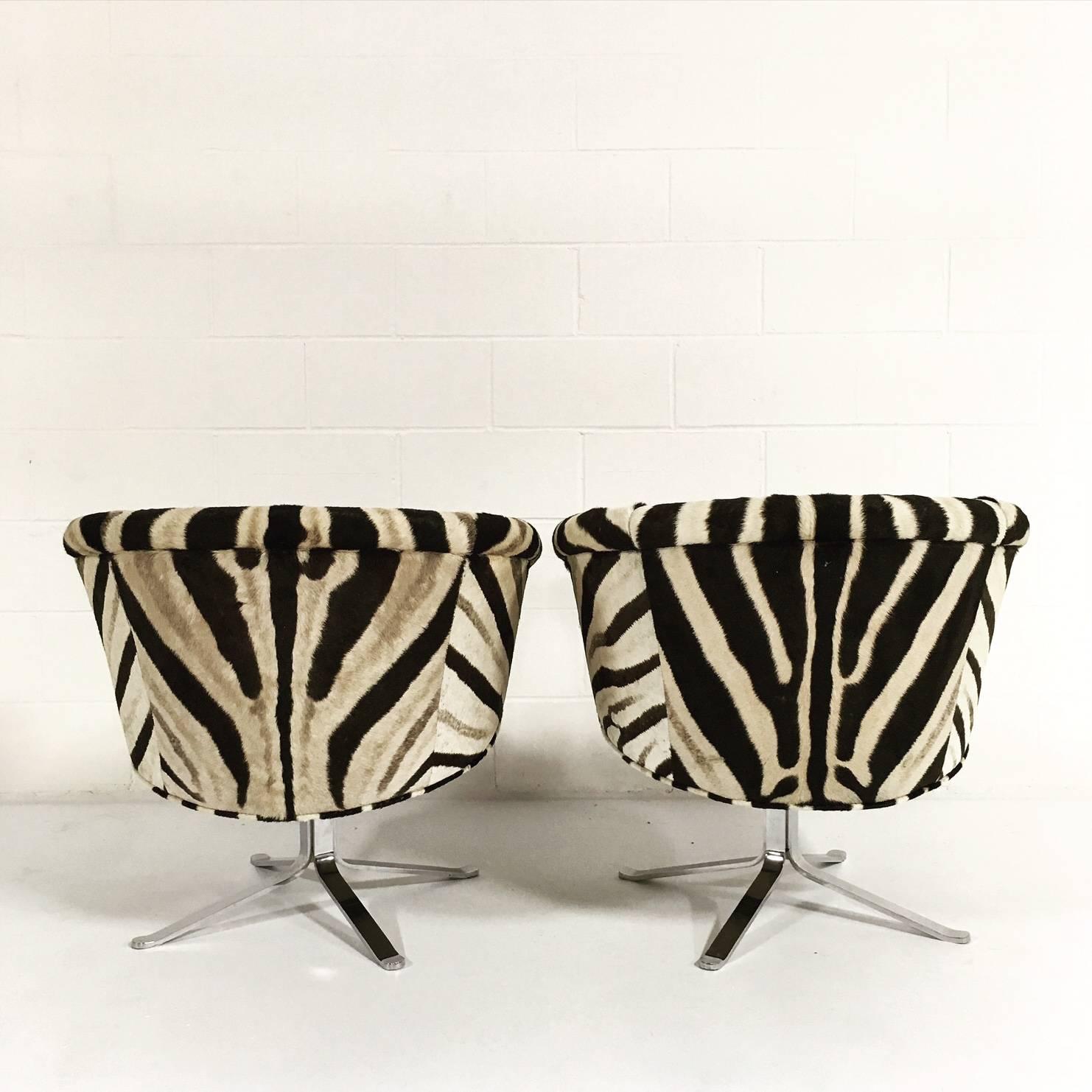 Pair of Swivel Chairs in Zebra Hide by Pace, in the manner of I.M. Rosen In Excellent Condition In SAINT LOUIS, MO