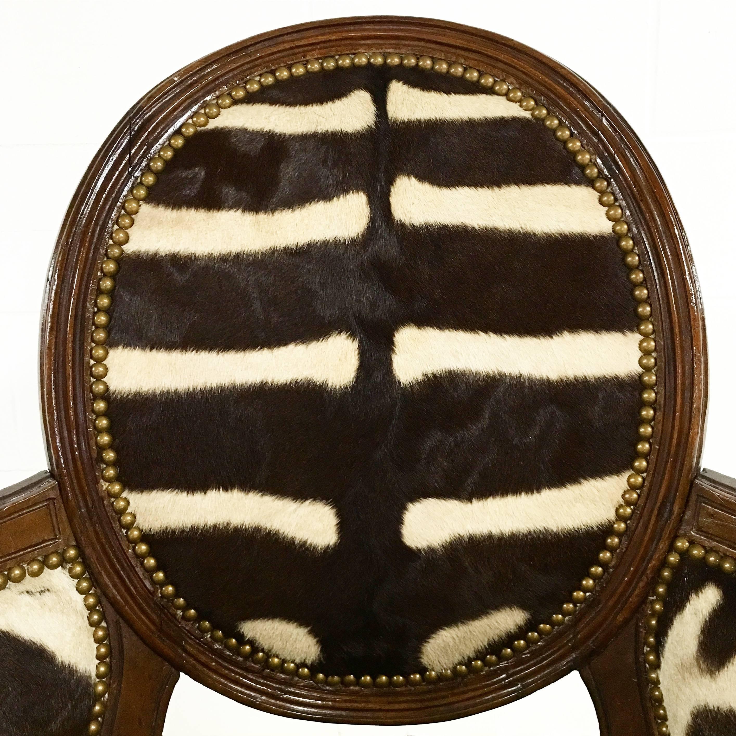 Louis XVI Style Walnut Bergere in Zebra Hide In Excellent Condition In SAINT LOUIS, MO