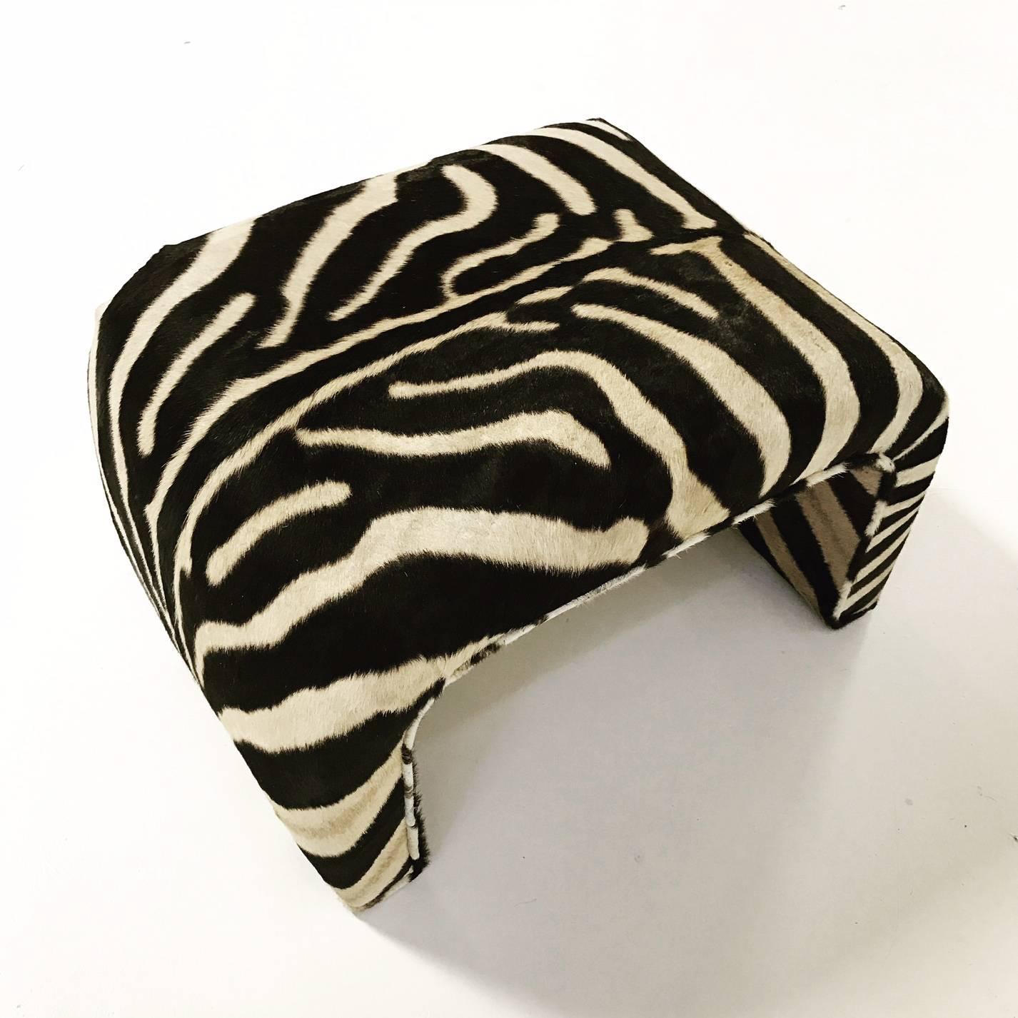 One of a Kind Curved Ottoman in Zebra Hide In Excellent Condition In SAINT LOUIS, MO