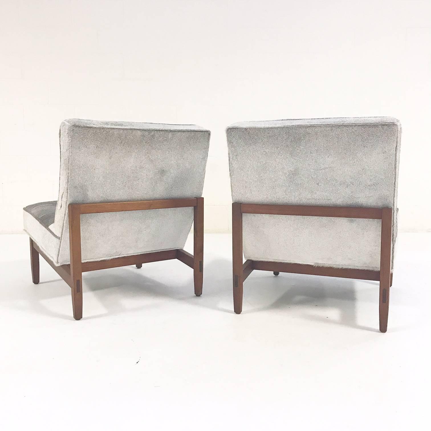 Vintage Florence Knoll Lounge Chairs Restored in Brazilian Cowhide 1