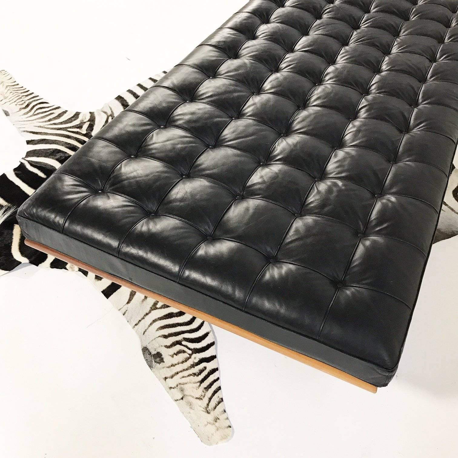 Mid-Century Modern Vintage circa 1985 Mies Van Der Rohe Barcelona Daybed with Zebra Rug For Sale