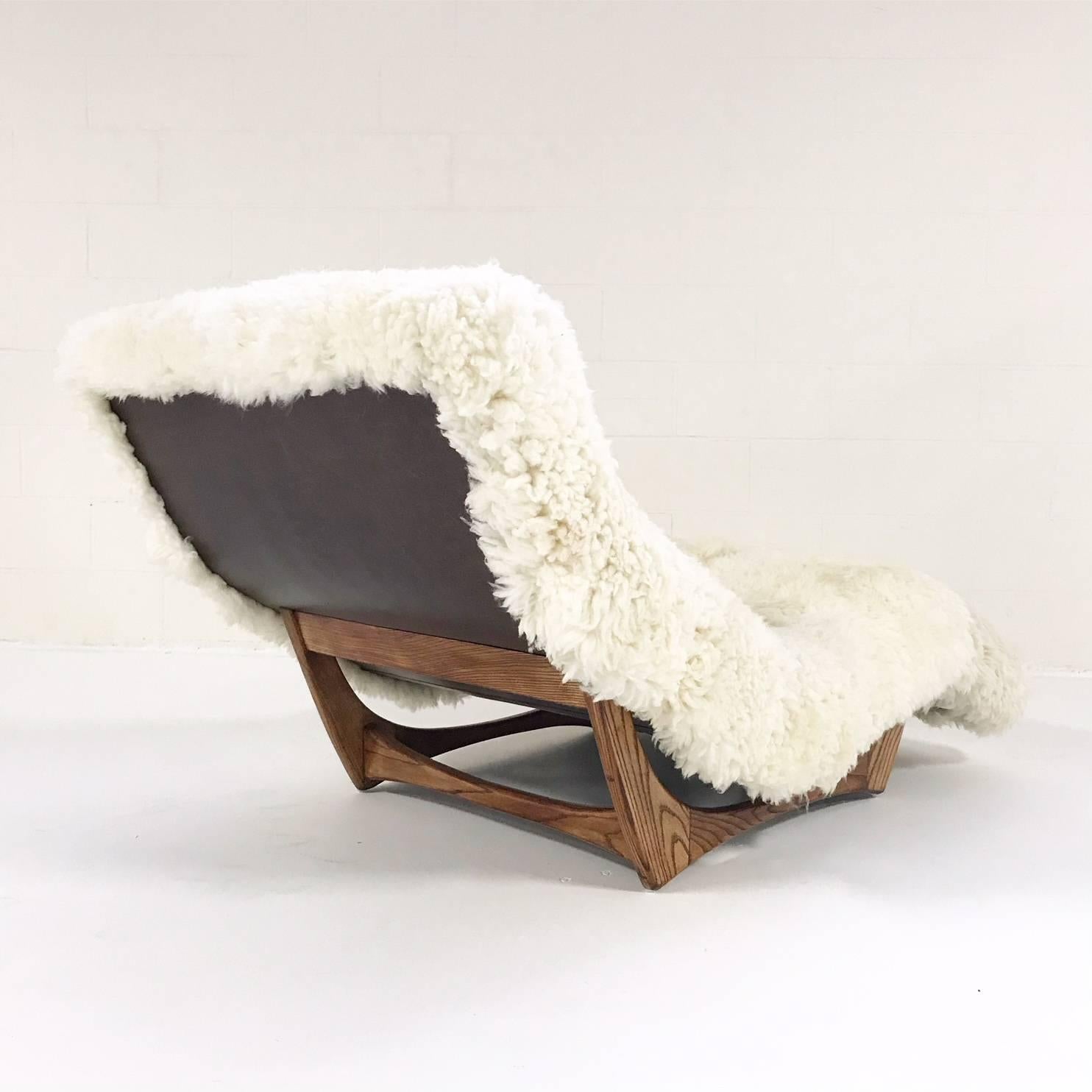 faux fur chaise lounge