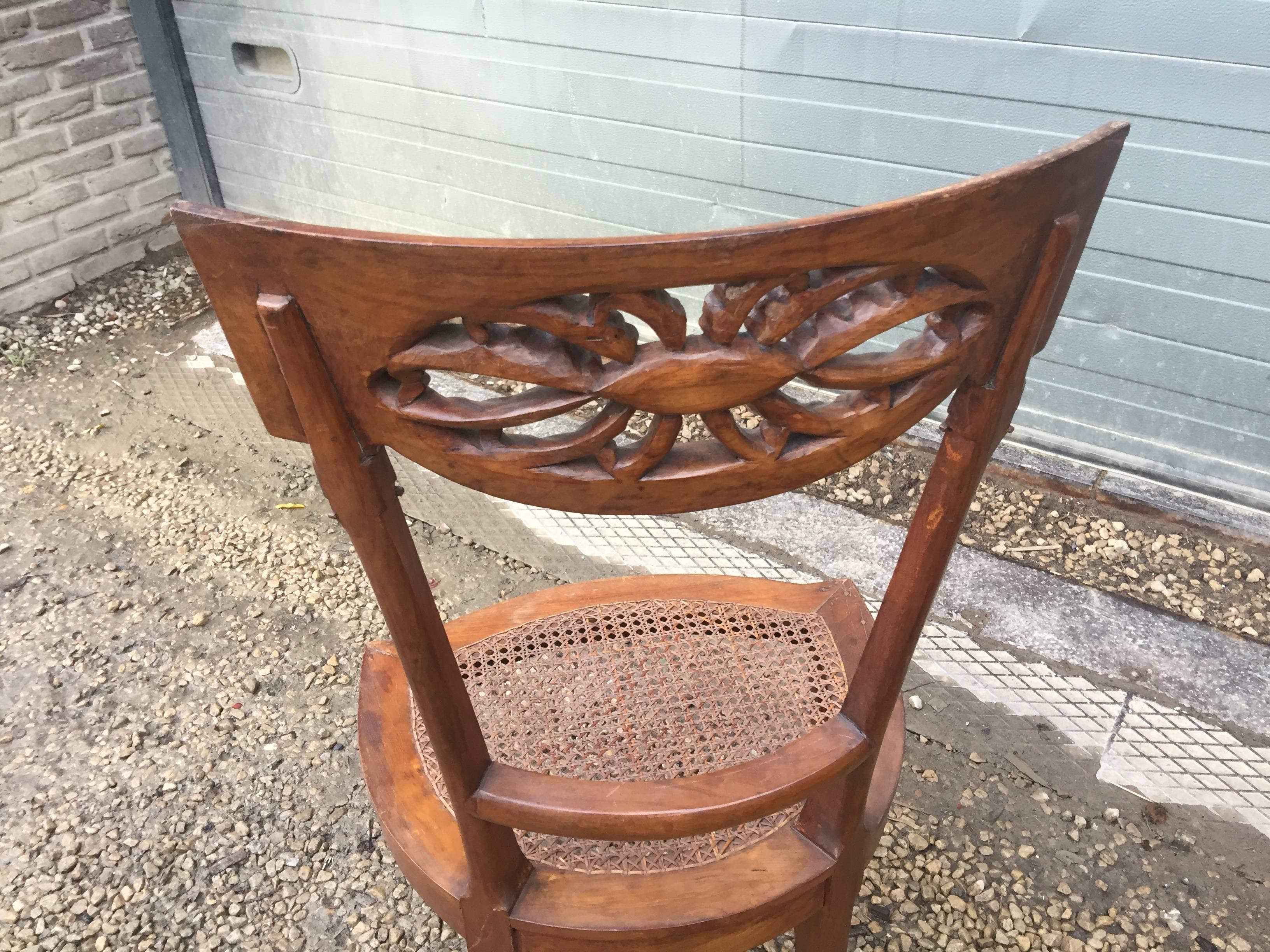 Paire d'anciennes chaises en bois de cerisier, 18ème siècle en vente 1