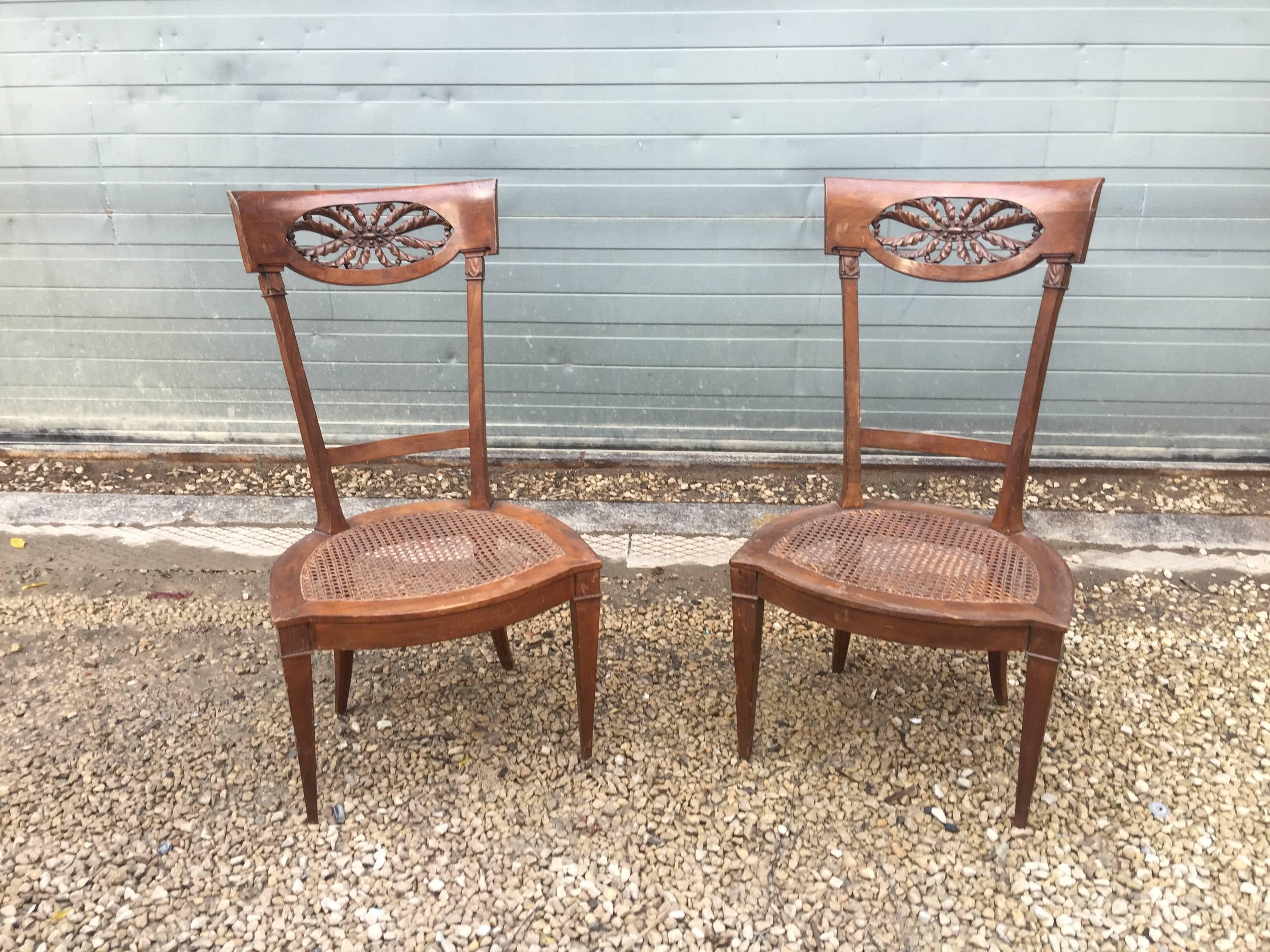 Louis XVI Pair of Ancient Cherry Wood Chairs, 18th Century For Sale