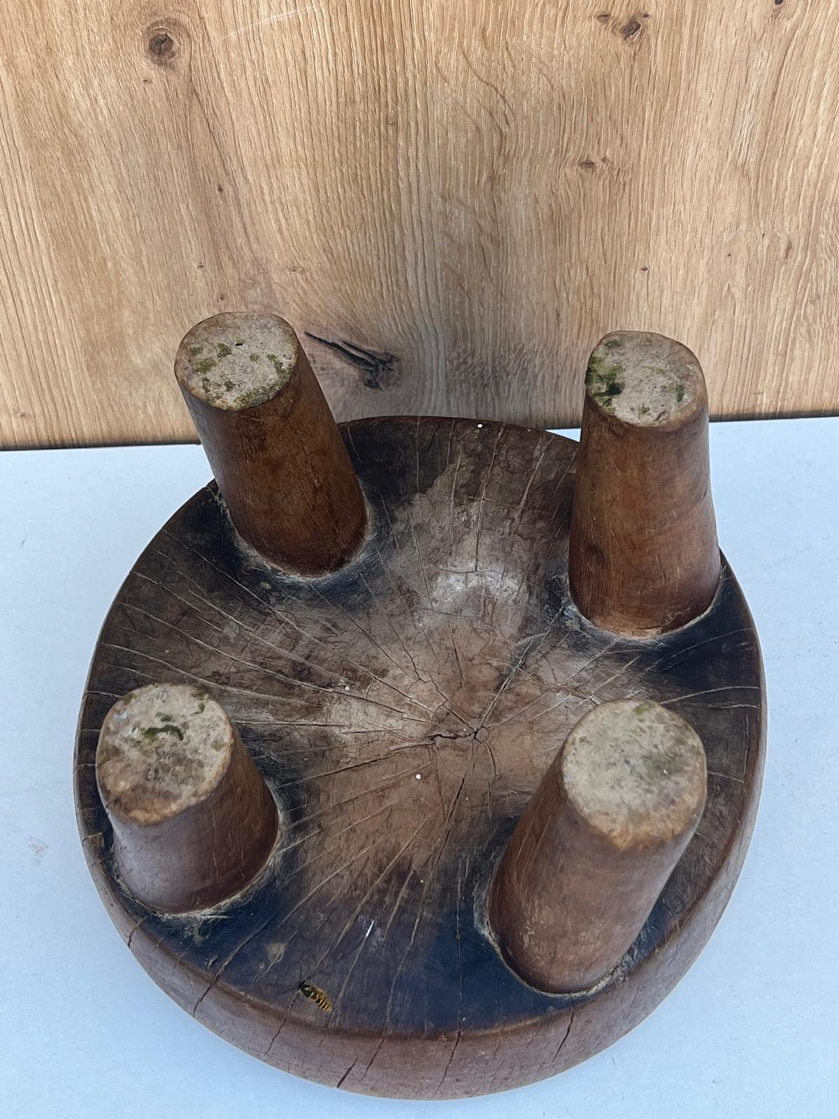 Other A brutalist low stool For Sale