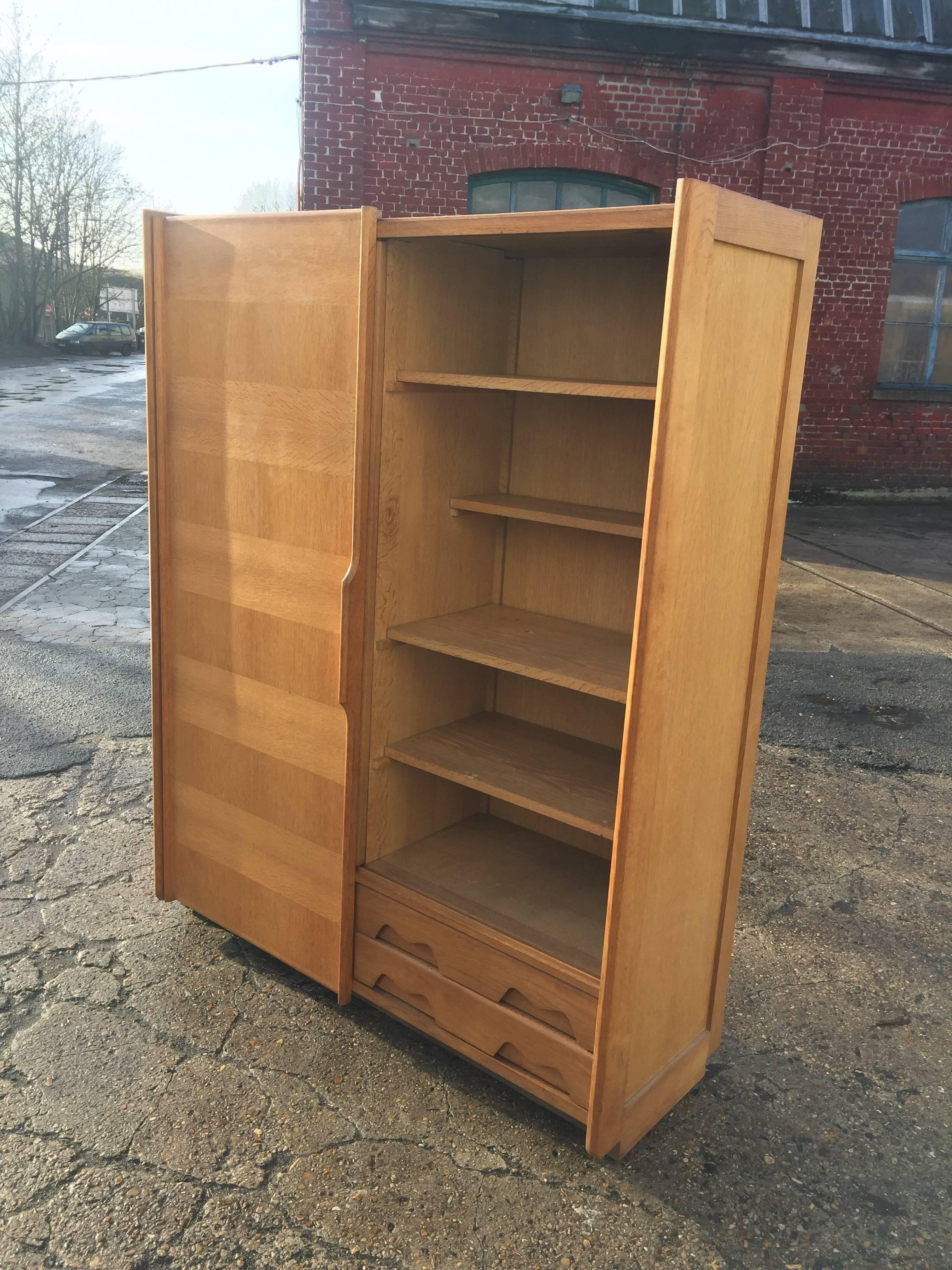 Guillerme et Chambron, 1970 Oak Dresser, Votre Maison Edition For Sale 1