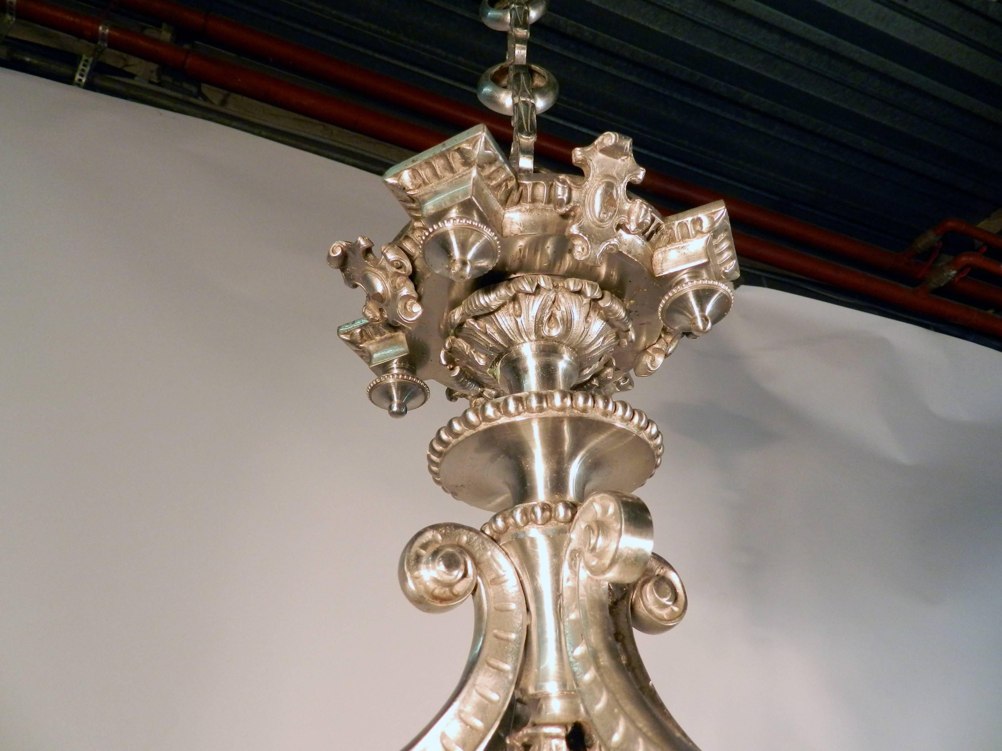 19th French Silvered Bronze Neoclassical Eight-Light Chandelier For Sale 5
