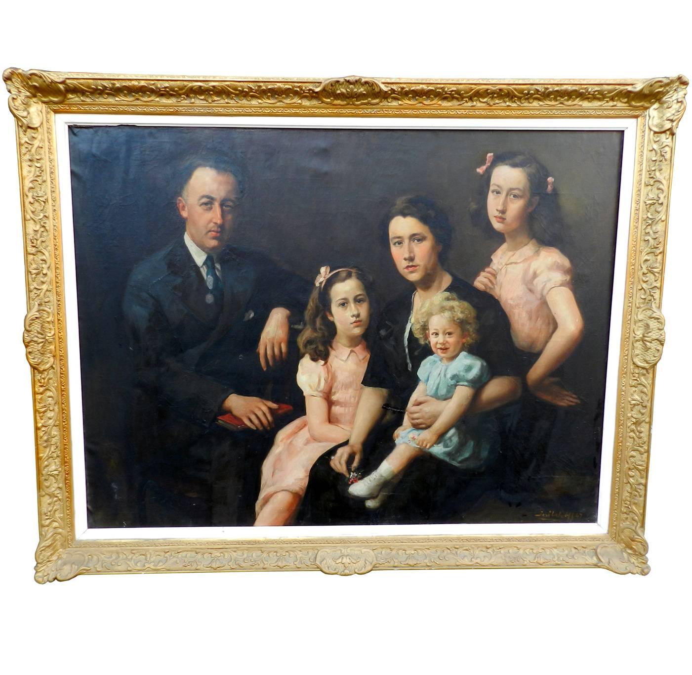 Jose Wolff, family portrait. Large oil on canvas, circa 1947.
Gilt frame.