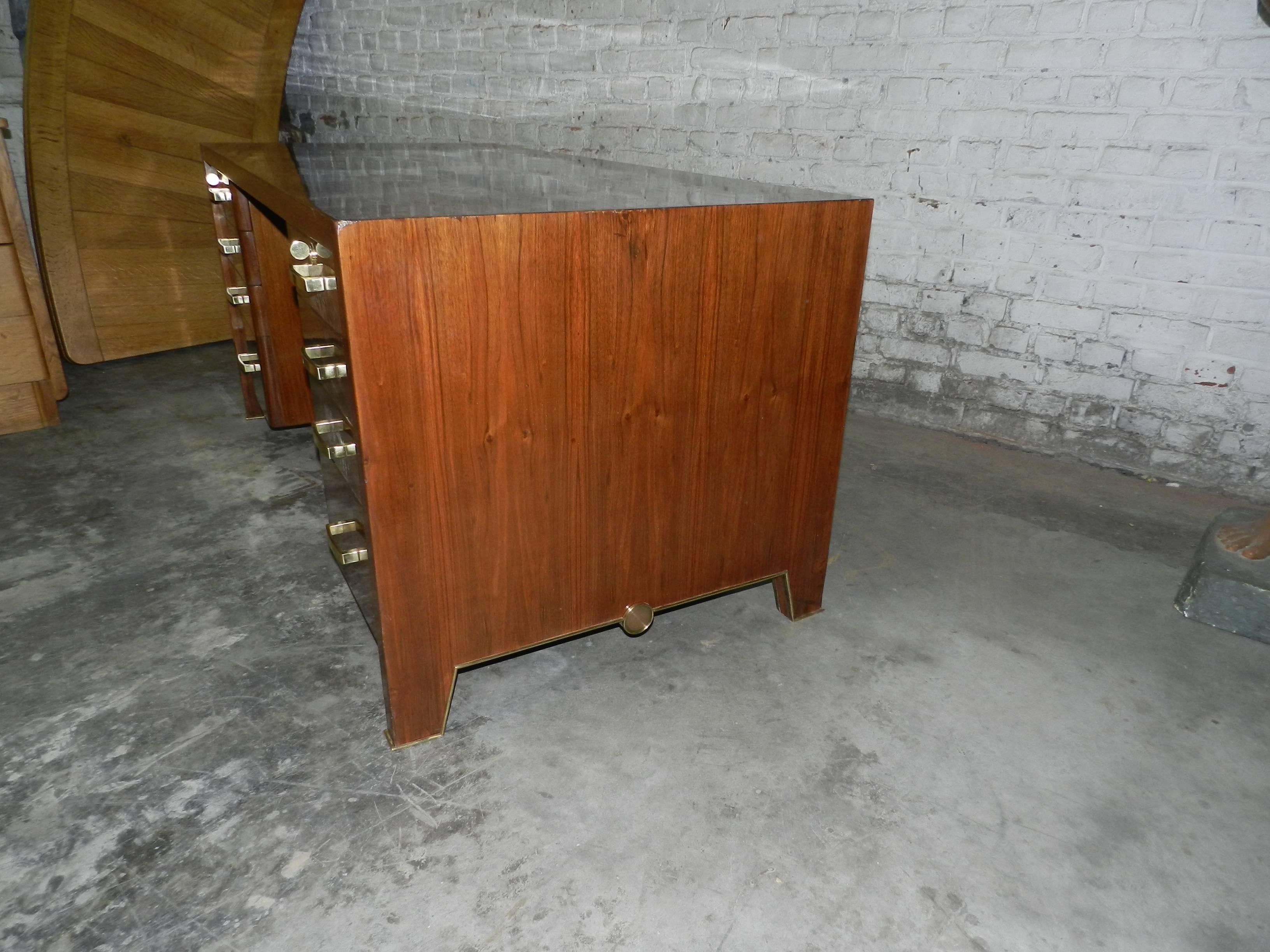 Mid-20th Century Paul Dupré-Lafon, Art Deco Desk in Veneer Rosewood and Gilt Bronze For Sale