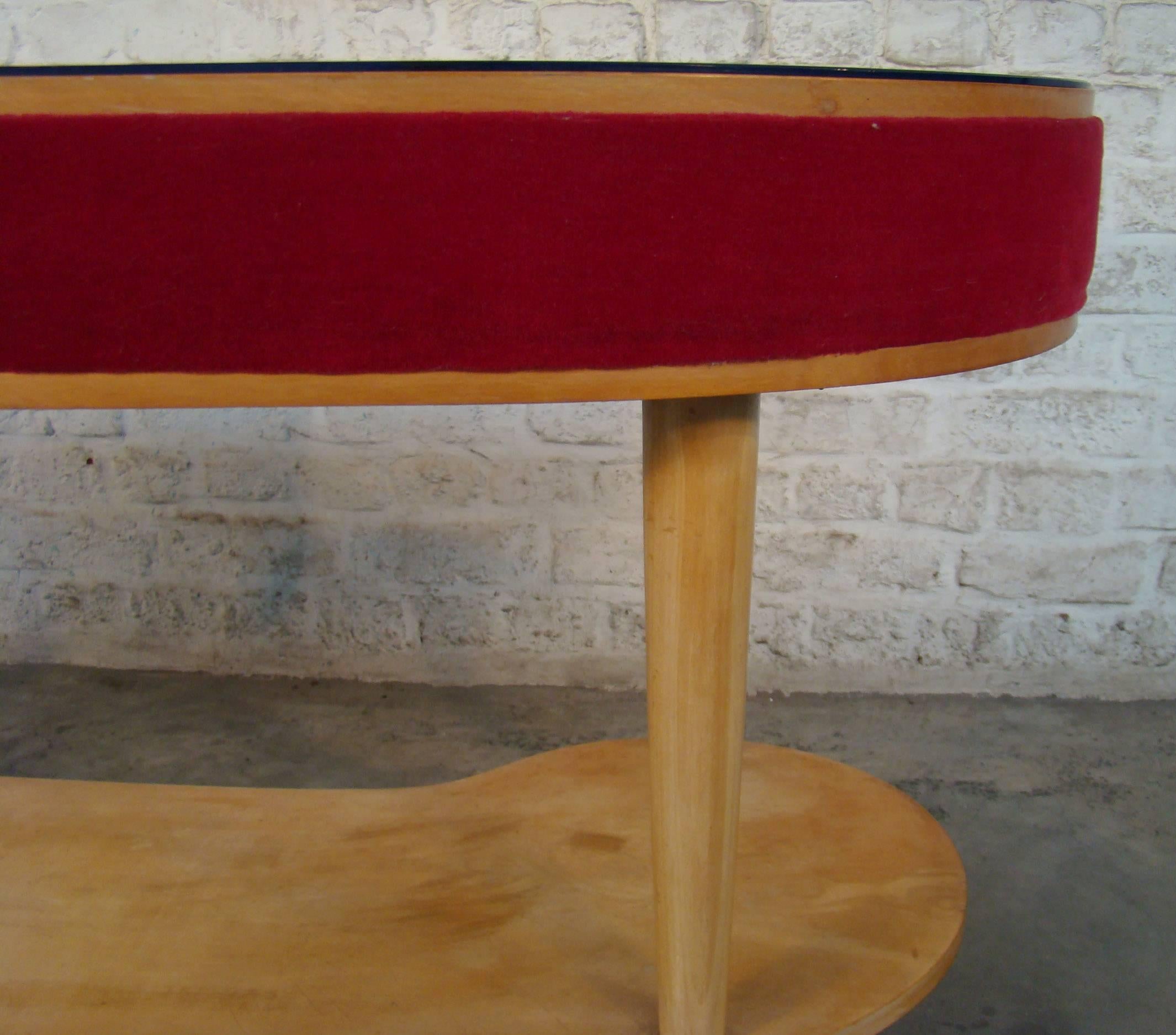 Table de coiffeuse et son tabouret en placage de cerisier et verre de couleur bleue, Italie en vente 1