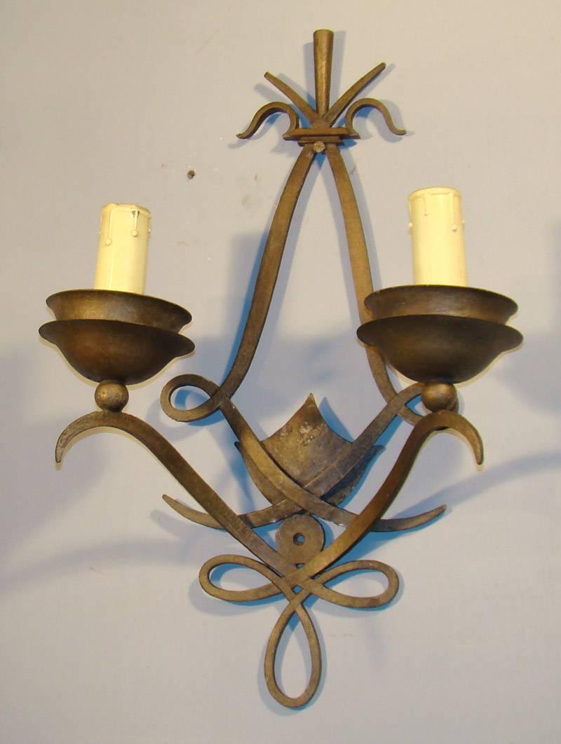 Pair of Art Deco Poillerat Style Wall Sconces, French, 1940s In Good Condition In Saint-Ouen, FR