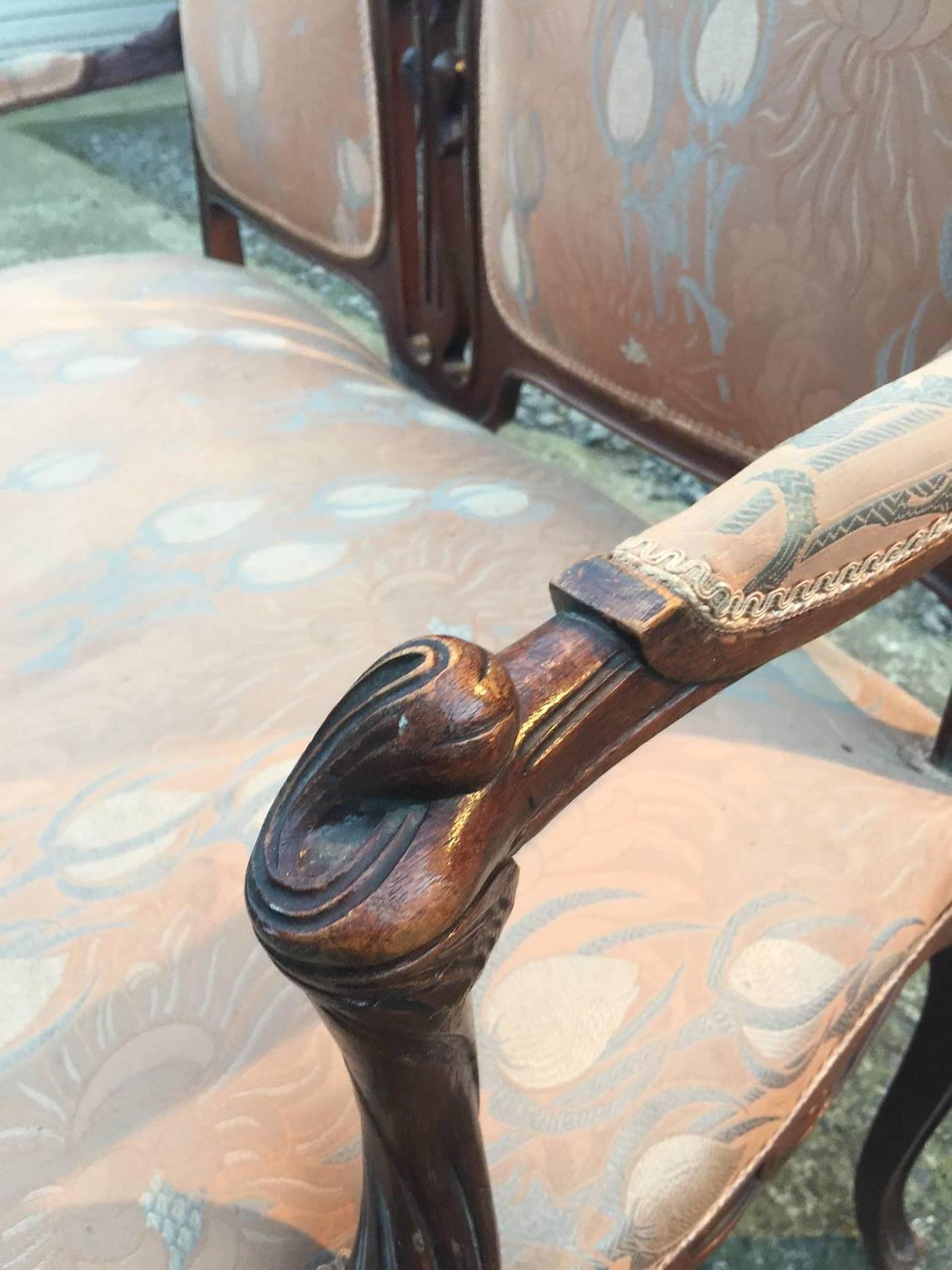 Early 20th Century Art Nouveau Mahogany Sofa, circa 1900 in the style of Gabriel Viardo