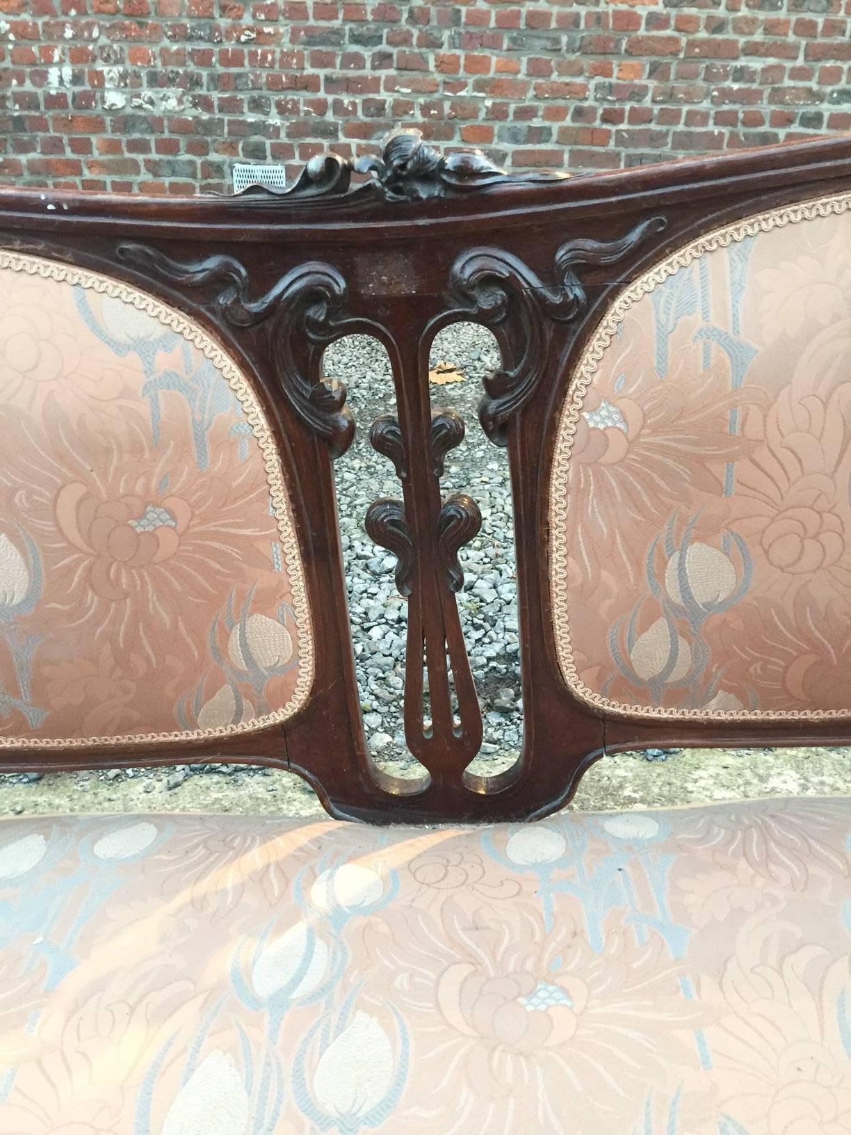 French Art Nouveau Mahogany Sofa, circa 1900 in the style of Gabriel Viardo