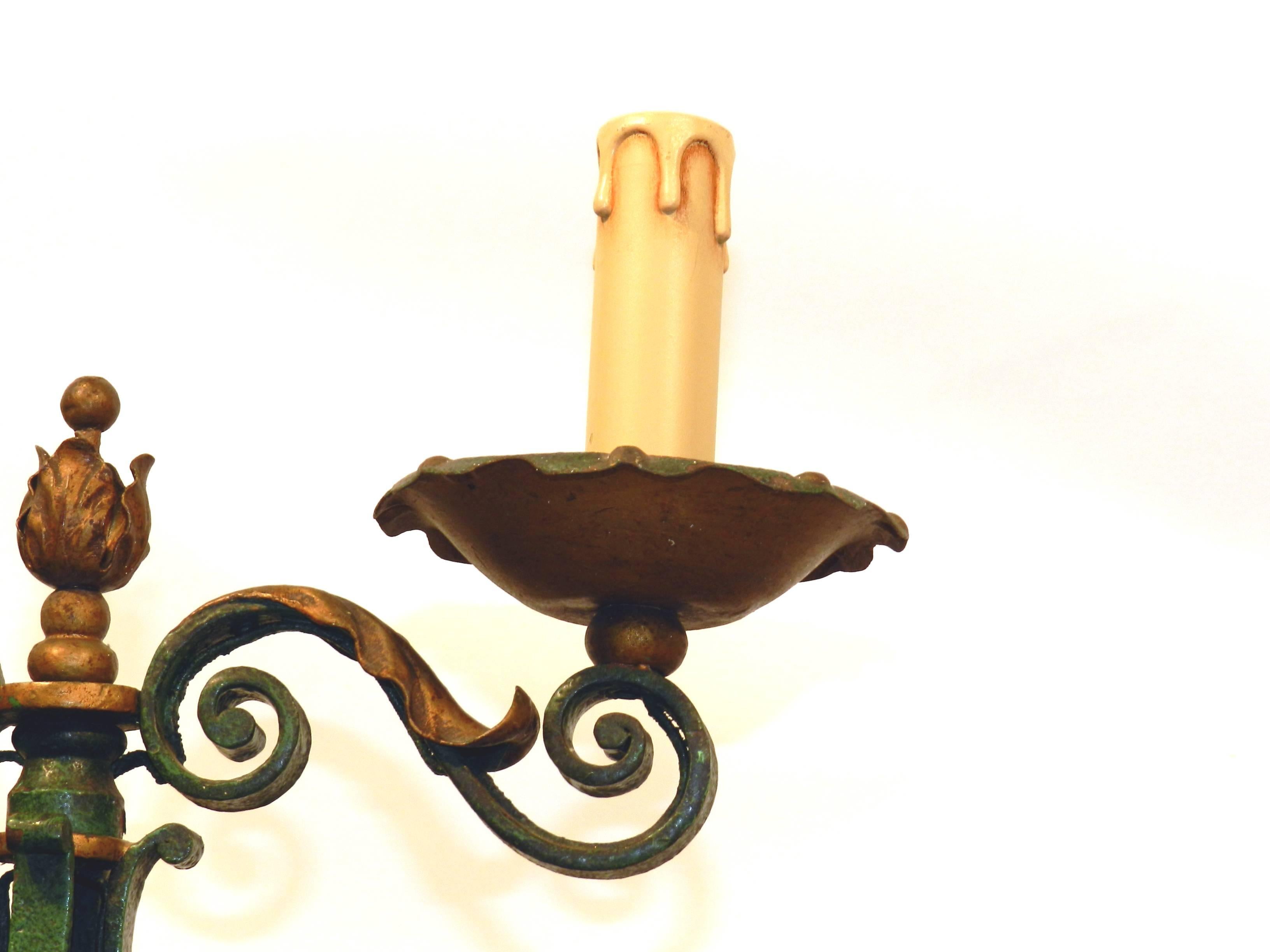Laqué Deux lampes de table en fer forgé Art déco, vers 1940 en vente