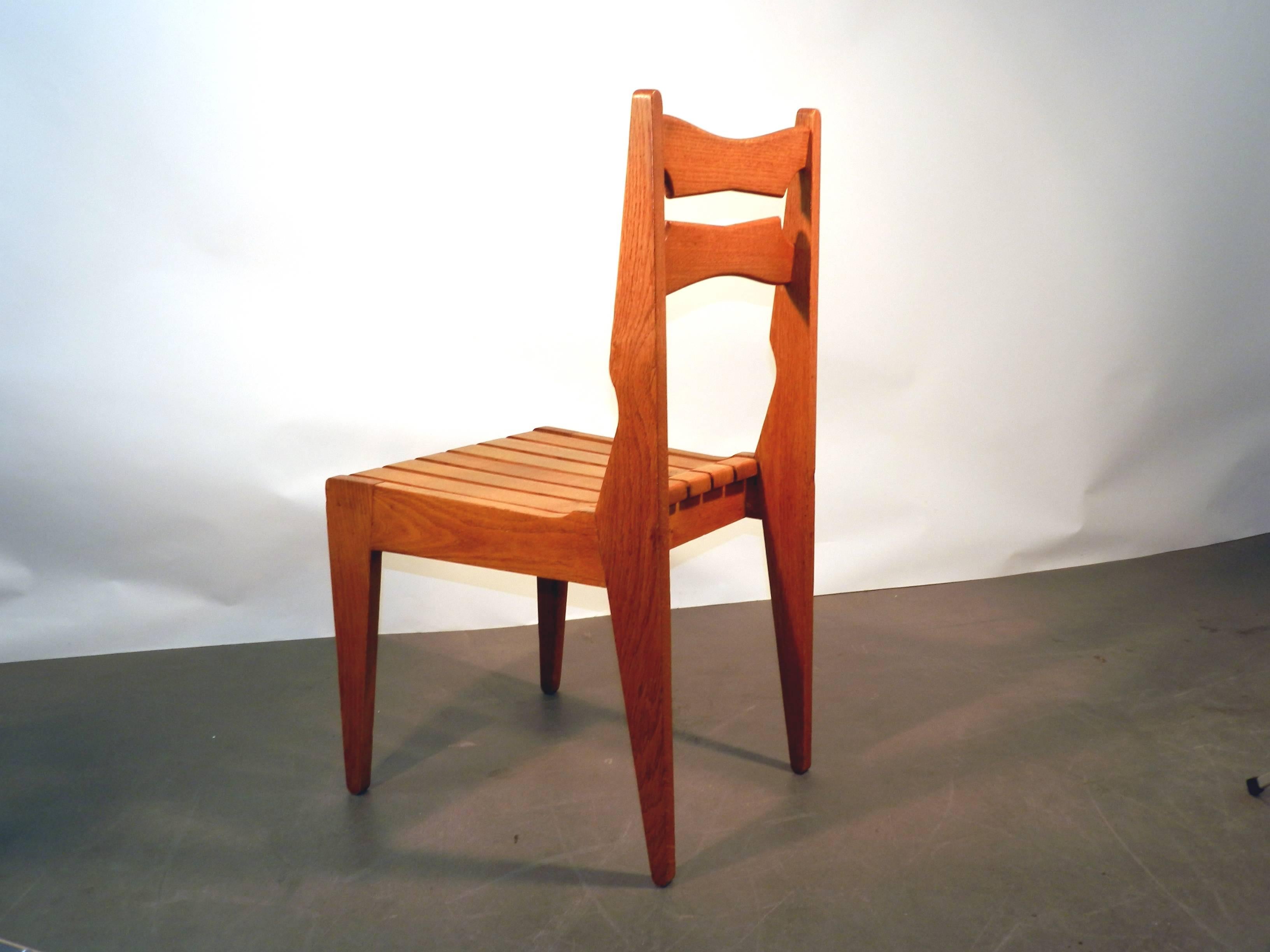 French Set of Six Oak Chairs by Guillerme et Chambron for Votre Maison, circa 1960 For Sale
