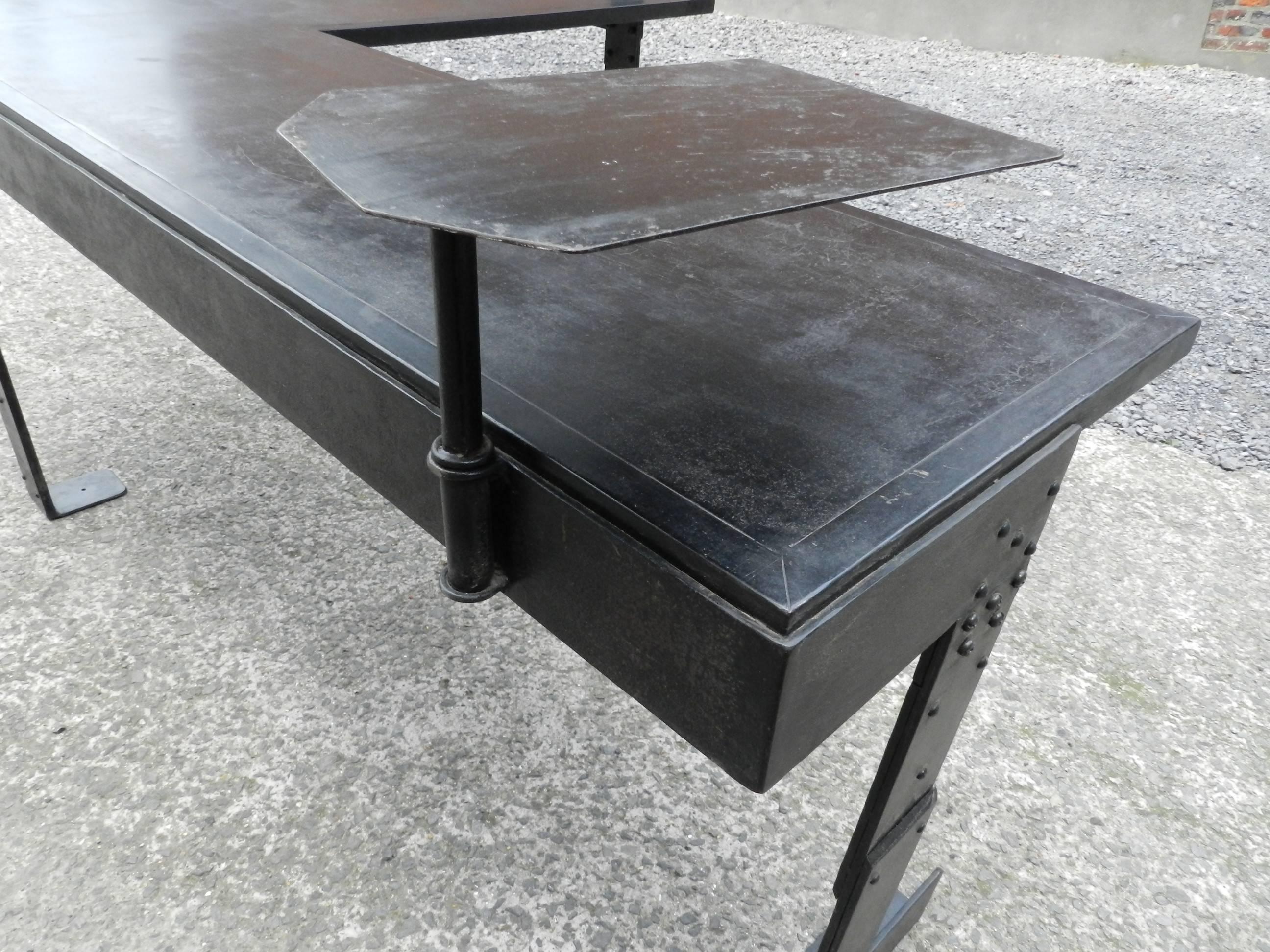 Lacquered Modernist Art Deco Desk and Its Seat in the Style of Pierre Chareau