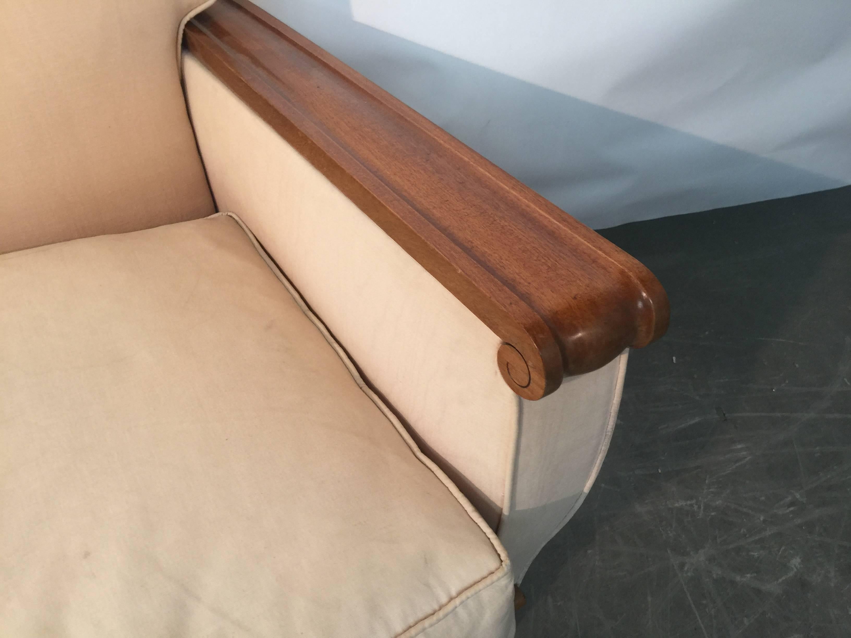 Francese Gaston Poisson, Divano Art Deco in noce in vendita