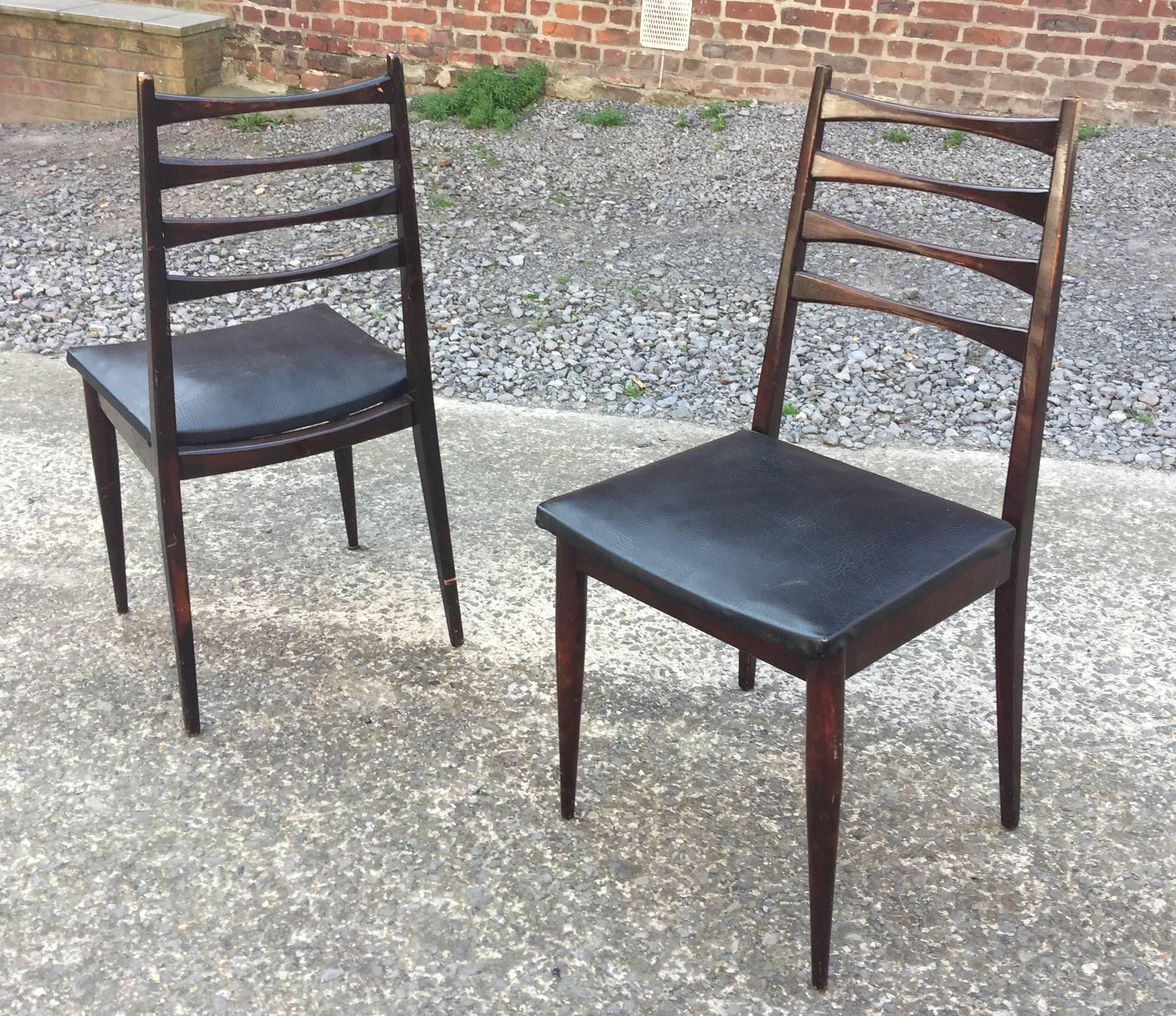 A suite of 6 Scandinavian style chairs, circa 1960.