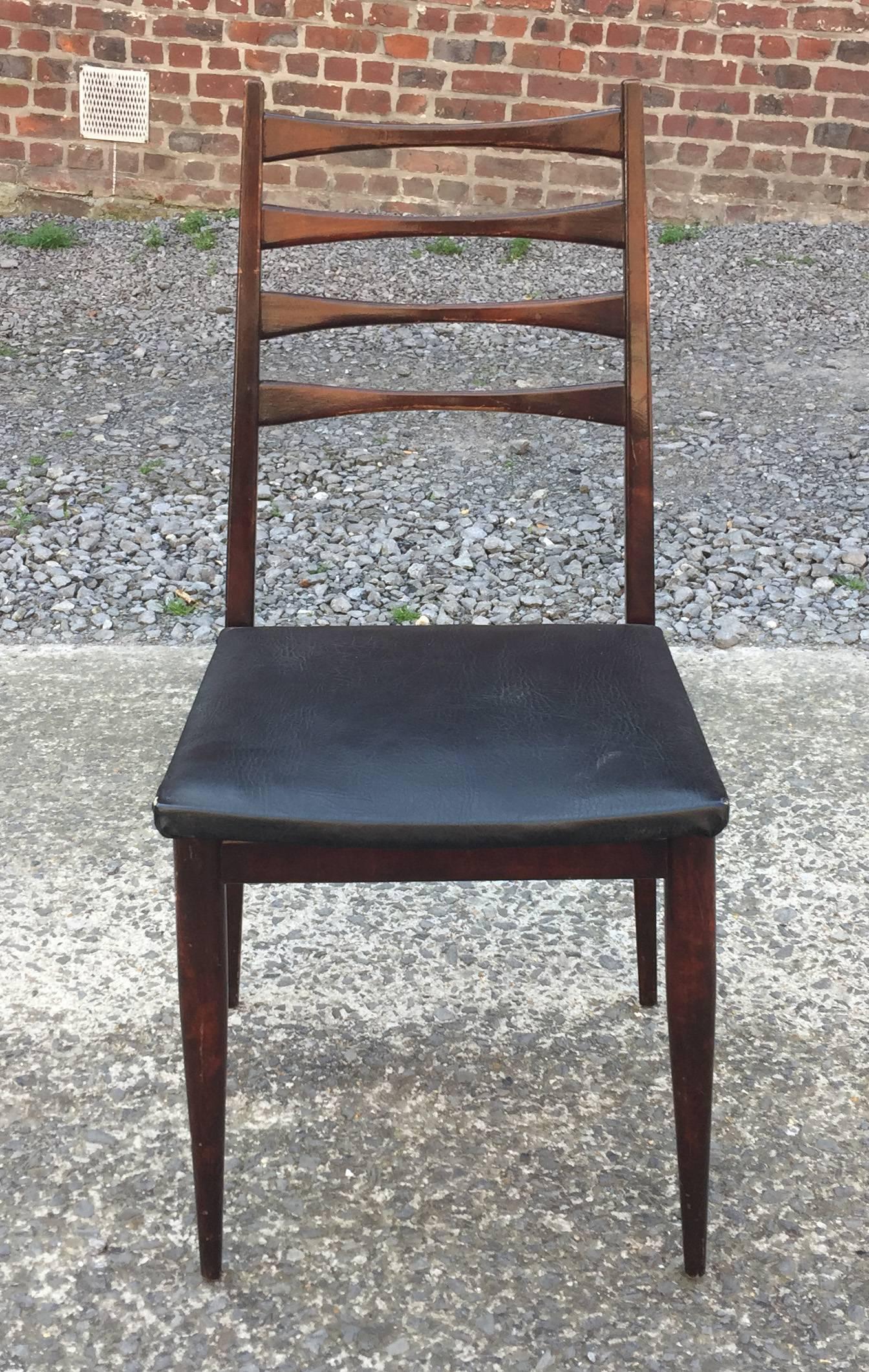 Scandinavian Modern Suite of 6 Scandinavian Style Chairs, circa 1960 For Sale