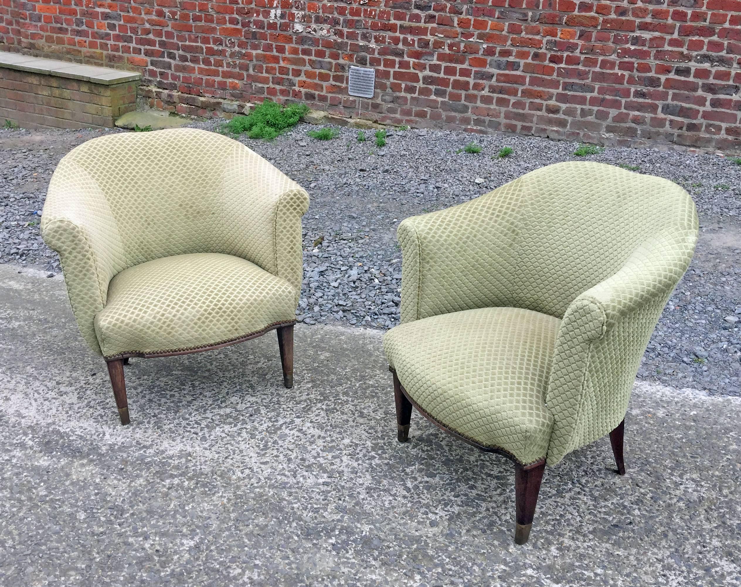 Pair of Art Deco armchairs in beech and velvet, circa 1940.