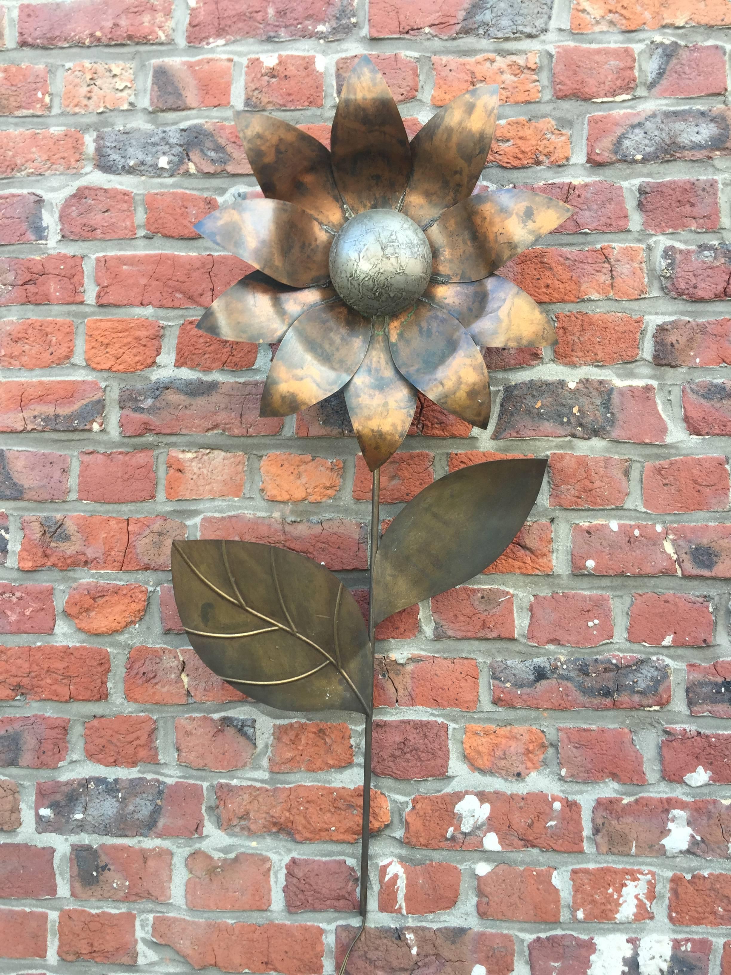 High Brass and Copper Sconce, circa 1970 In Excellent Condition For Sale In Saint-Ouen, FR