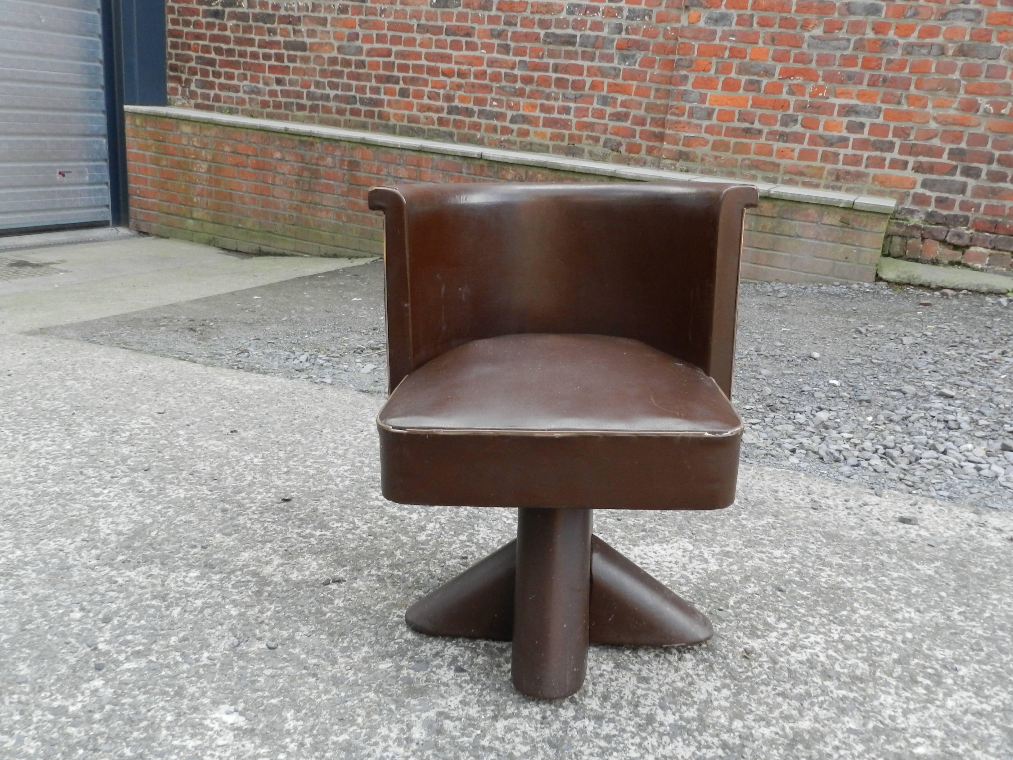 Original Modernist Art Deco armchair in faux leather, circa 1920-1930 
Pivoting with wheels.
  