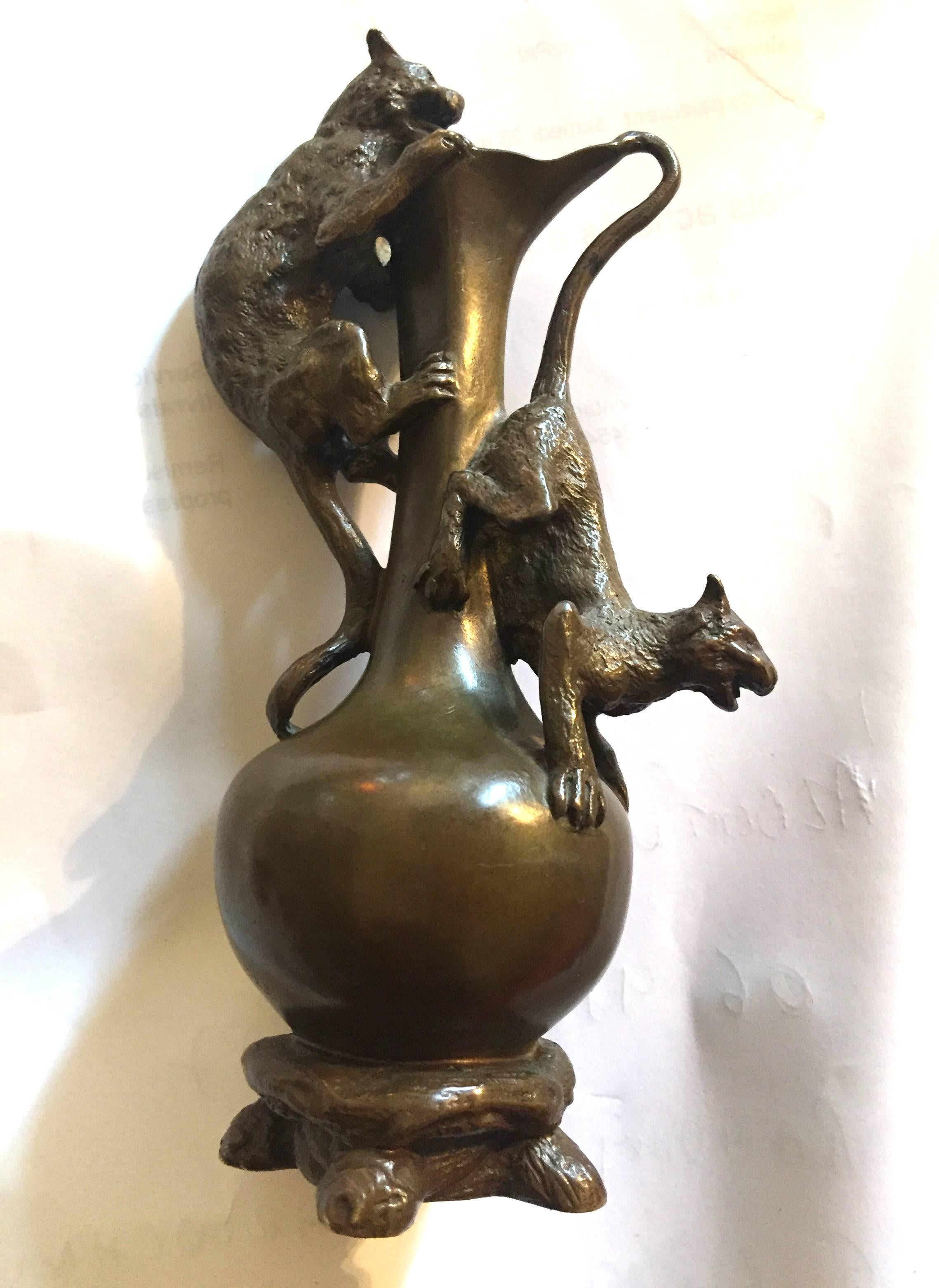 Fratin Christophe, 1801-1864, (France) Fratin Christophe, 1801-1864 (France) bronze vase with cats design. Signed
 Title: Vase aux chats.