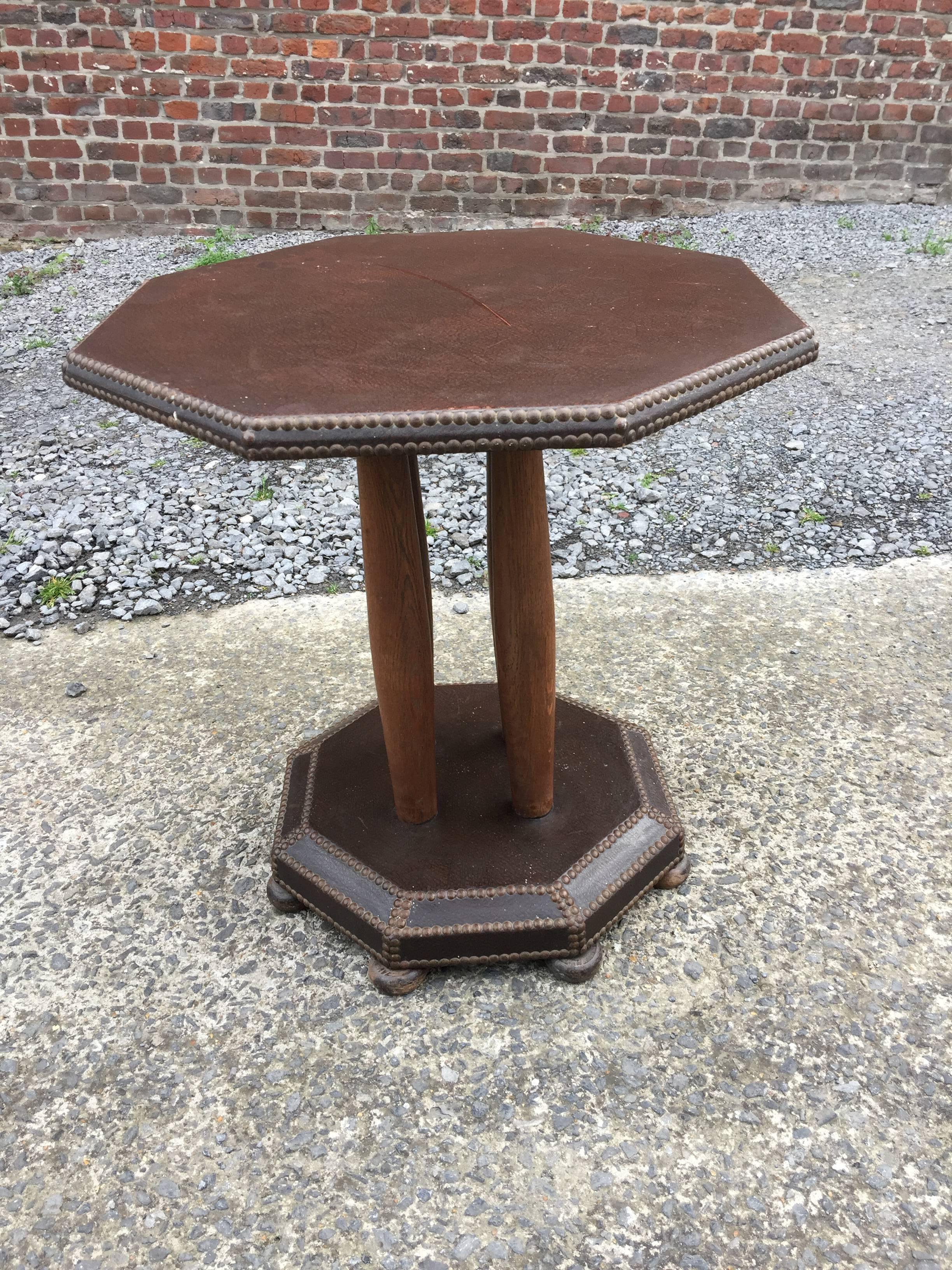 Art Deco Oak and Leather Gueridon, circa 1930 For Sale 1