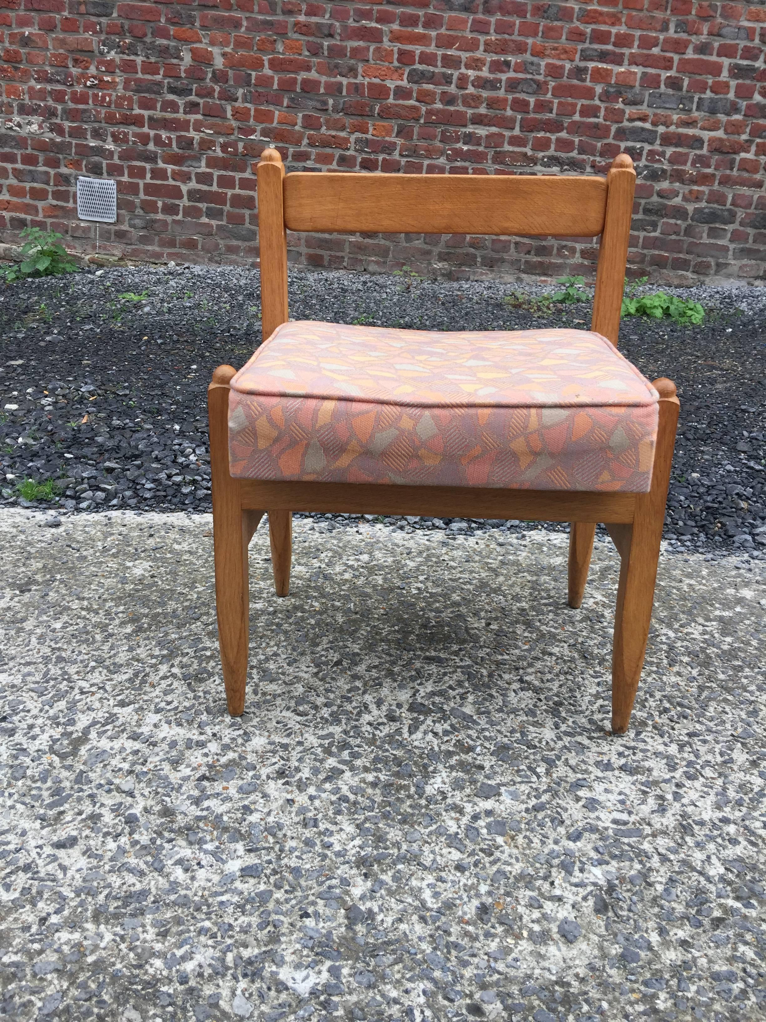 Guillerme et Chambron, pair of oak chairs. Votre Maison edition, France, 1960
Different fabric, need new fabric.

the price is for 1 chair
Two chairs are available 