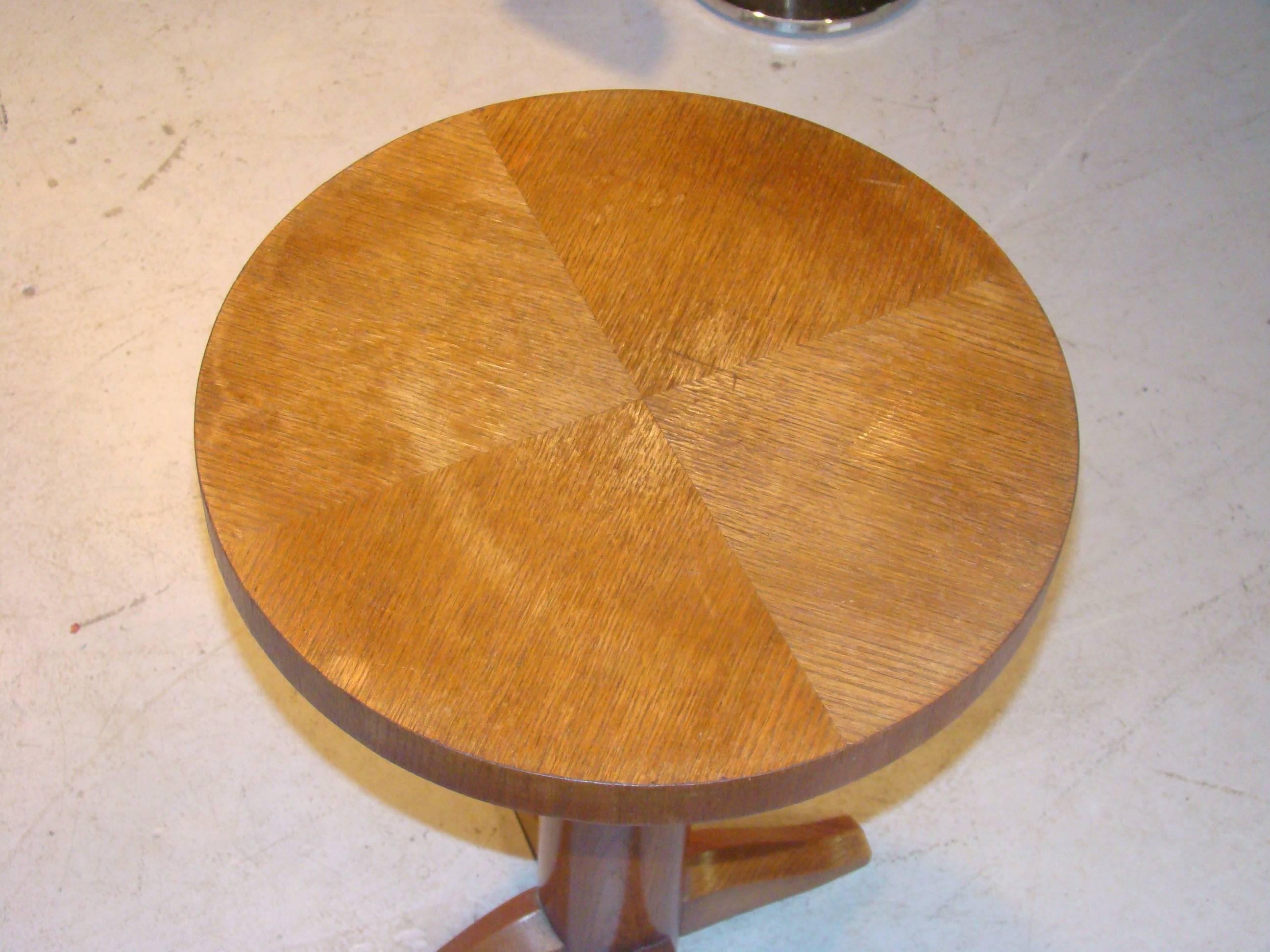 French Art Deco Oak Gueridon, circa 1940, in the Style of Charles Dudouyt For Sale