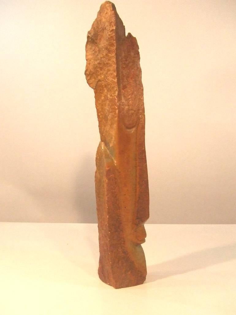 M. Kennedy, sculpture en marbre, vers 1970. Signé. Coupeal sur le bloc.

 