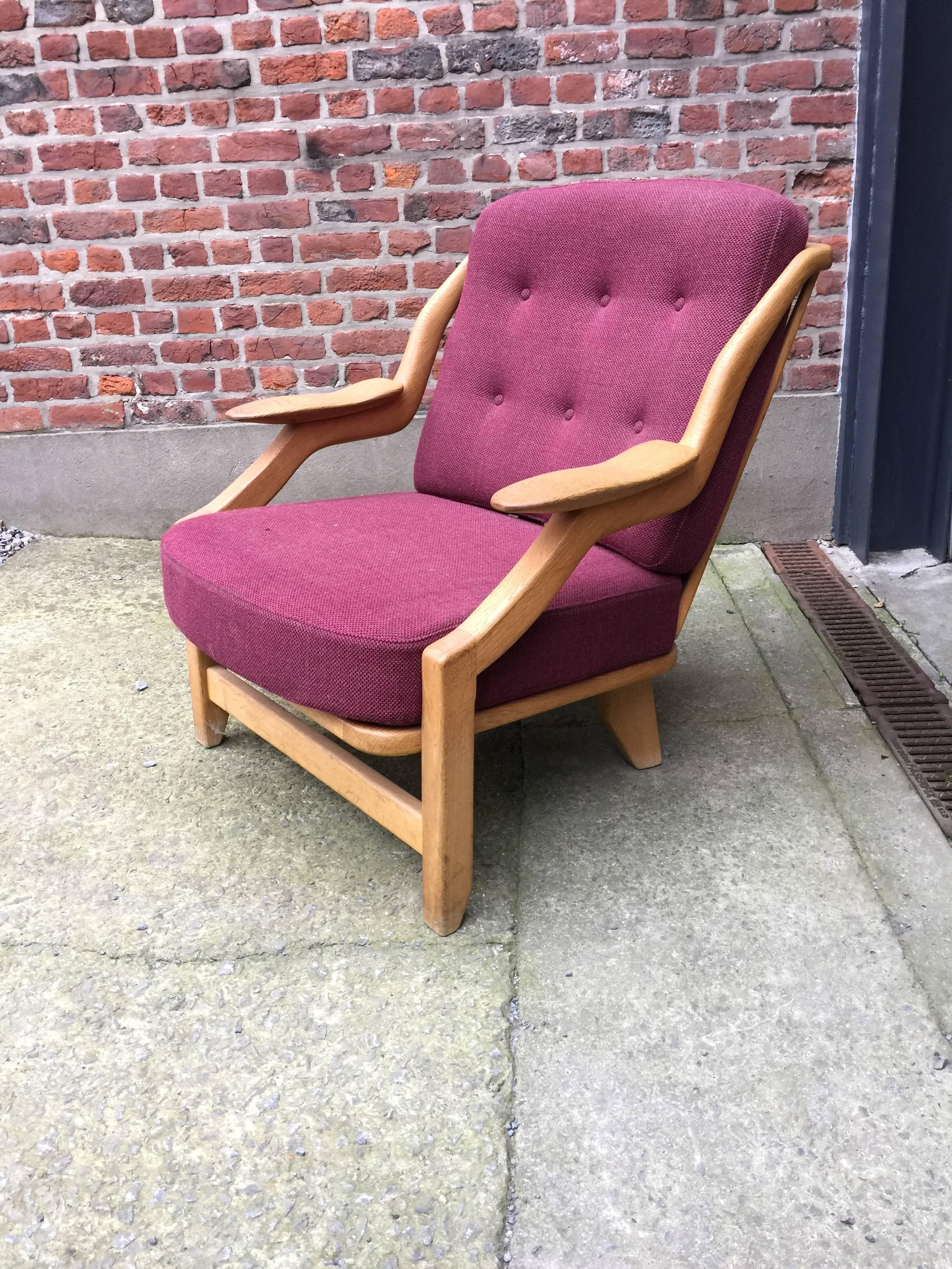 Guillerme & Chambron Oak Easy Chair, with Original Fabric In Excellent Condition For Sale In Saint-Ouen, FR