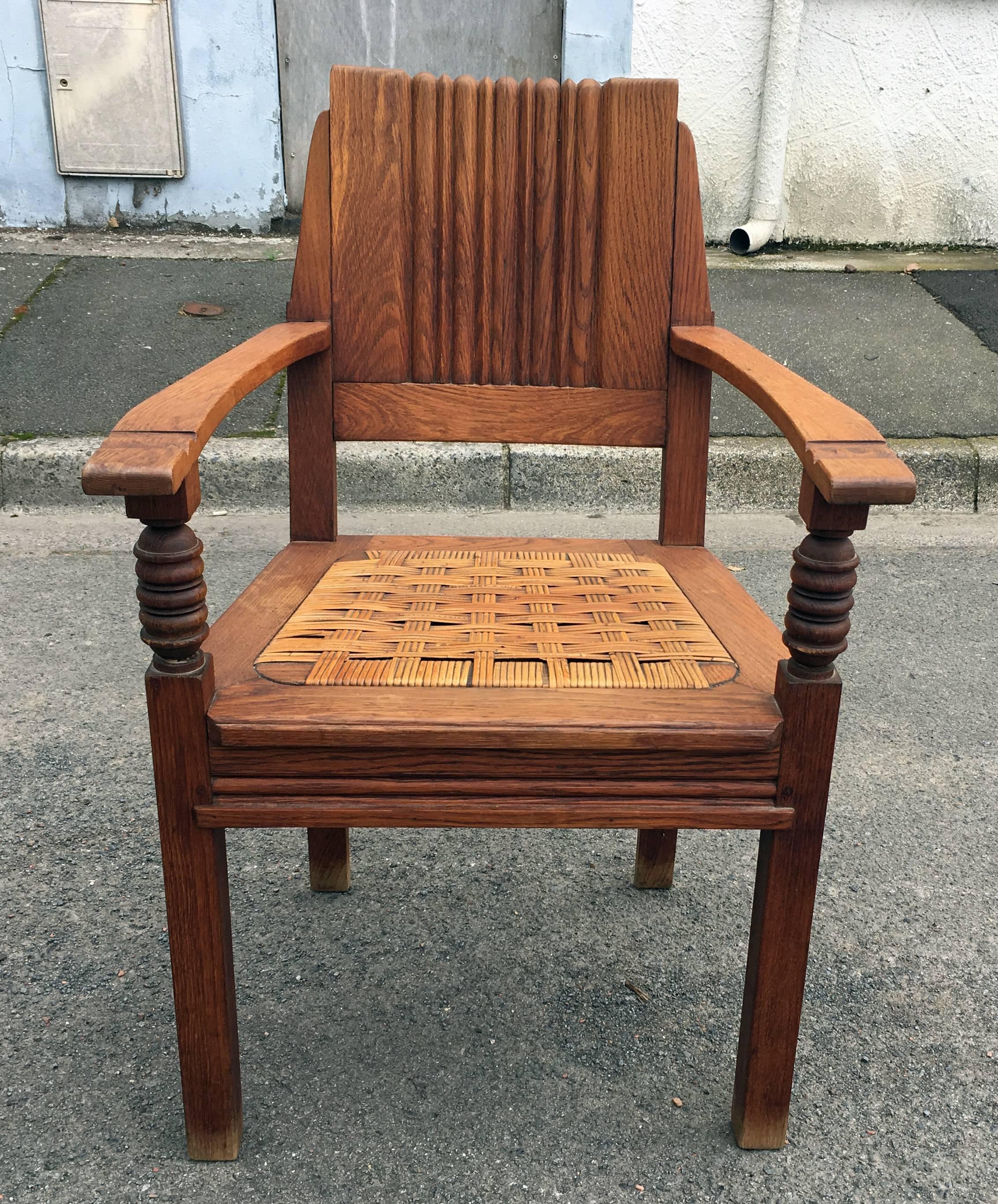 Charles Dudouyt, two armchairs in solid oak and wicker. circa 1940
cane damaged.
Possibility to redo the caning if necessary.