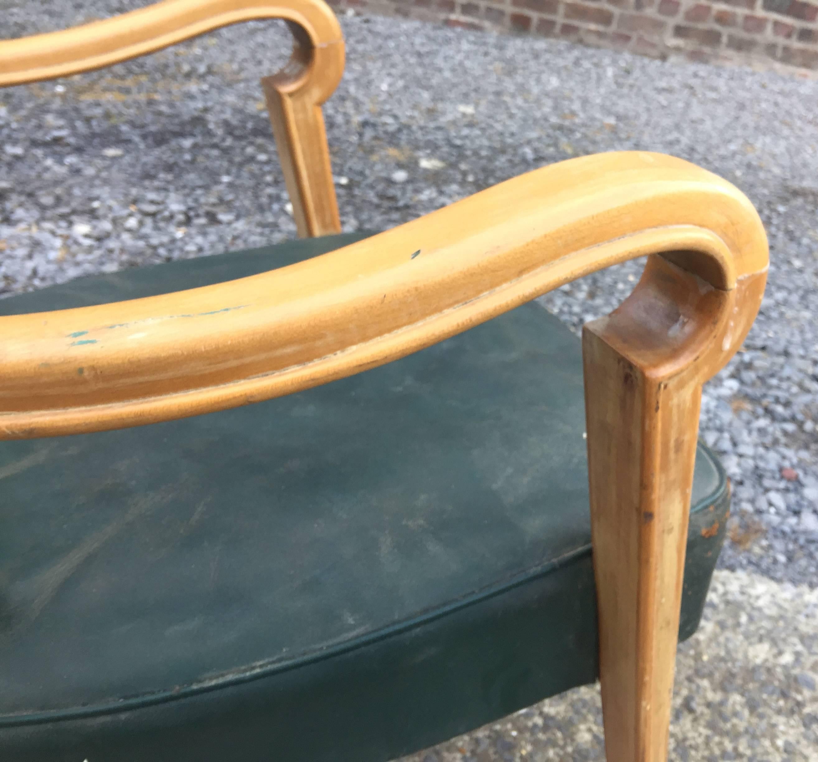 Maxime Old Attributed Art Deco Beech and Leather Armchair, circa 1940 In Good Condition For Sale In Saint-Ouen, FR