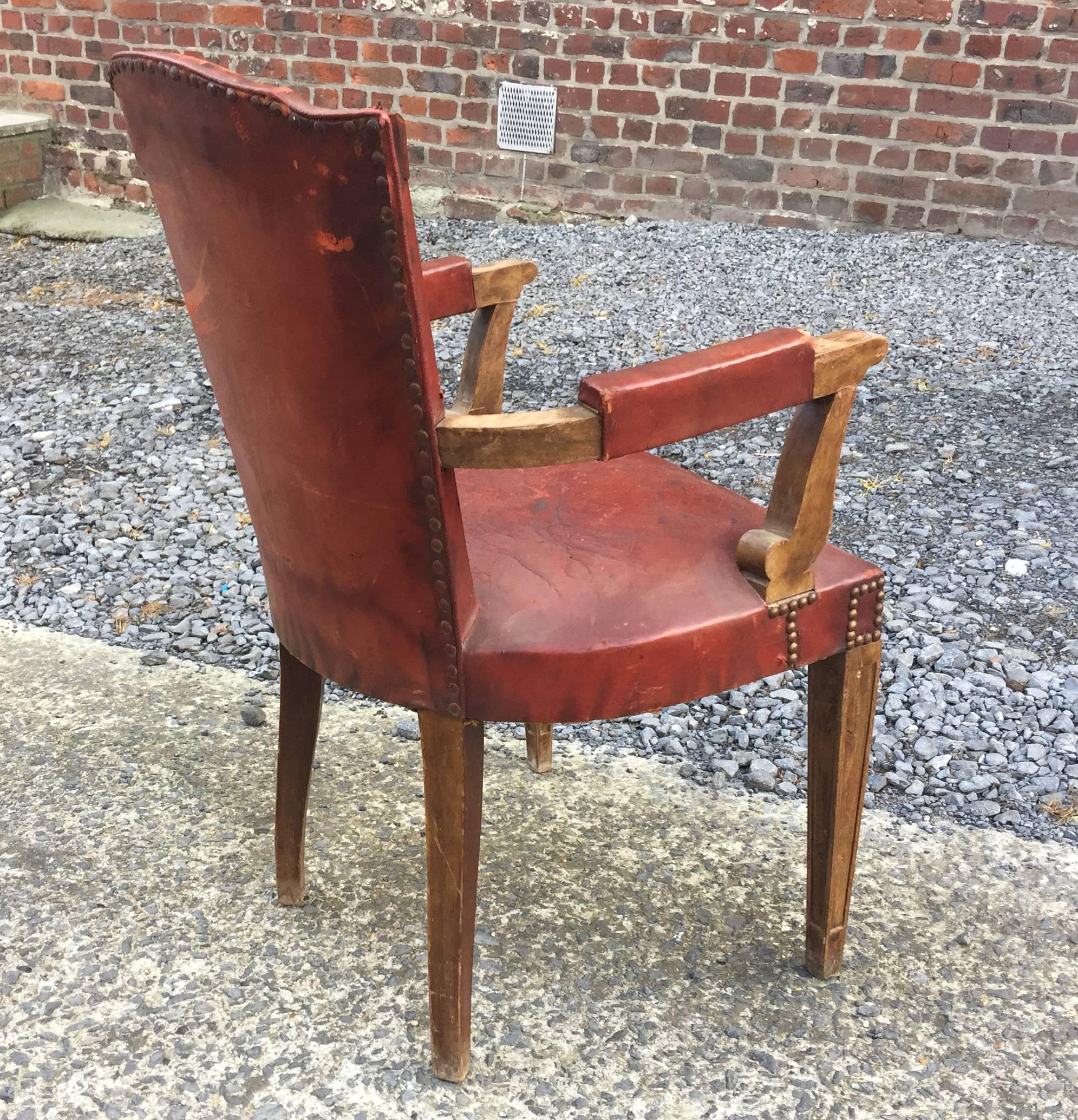 Art Deco Walnut and Leather Armchair, circa 1940, Attributed to Jules Leleu In Fair Condition For Sale In Saint-Ouen, FR