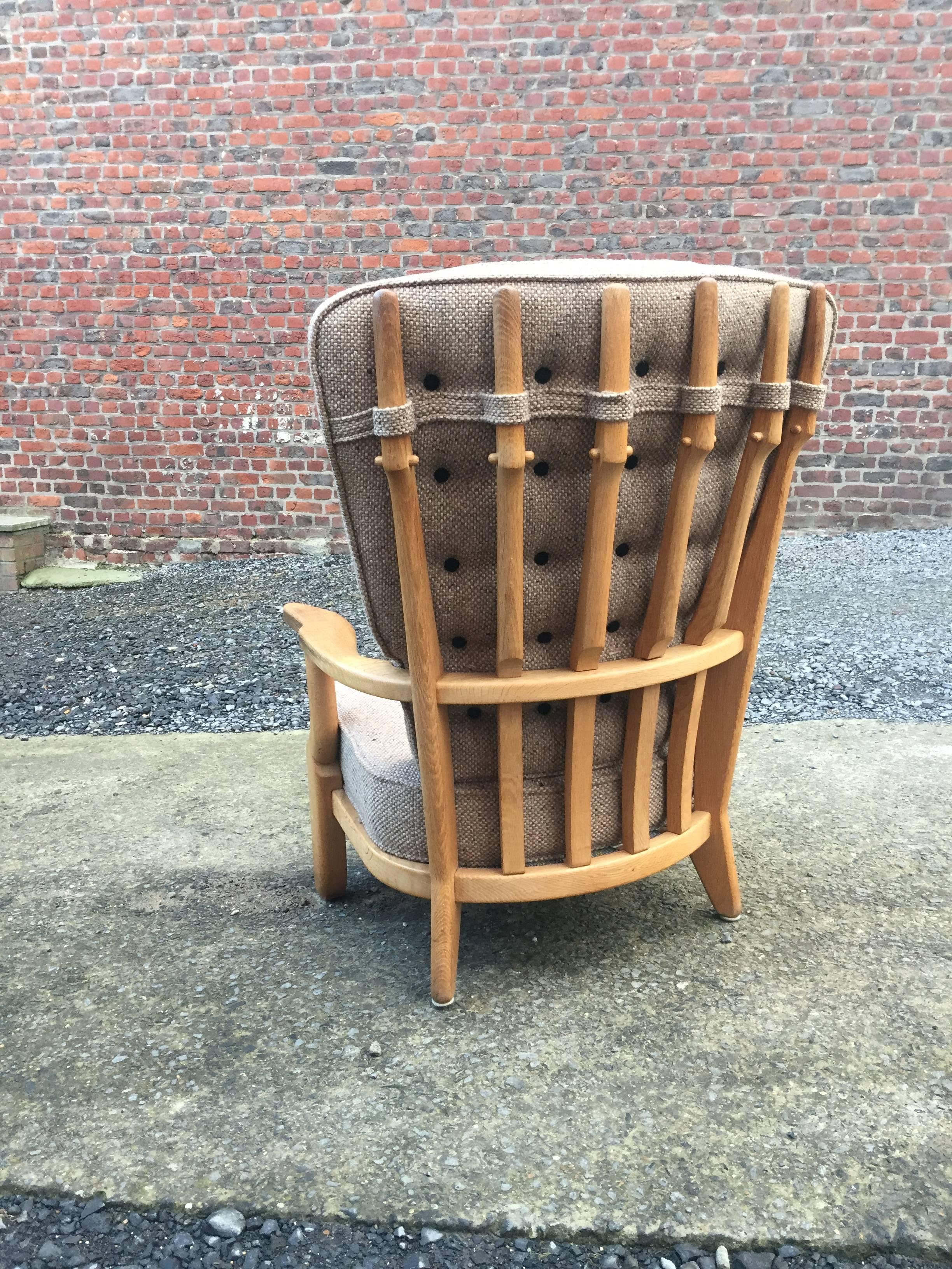 Guillerme et Chambron, Pair of Grand Repos Oak Armchairs Edition Votre Maison In Good Condition In Saint-Ouen, FR