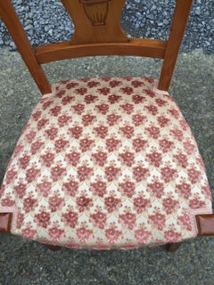 Ensemble de six chaises néoclassiques en merisier, vers 1940