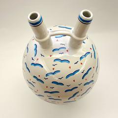 White Faenza Vase with Gulls Design by Ugo La Pietra for Ceramica Gatti