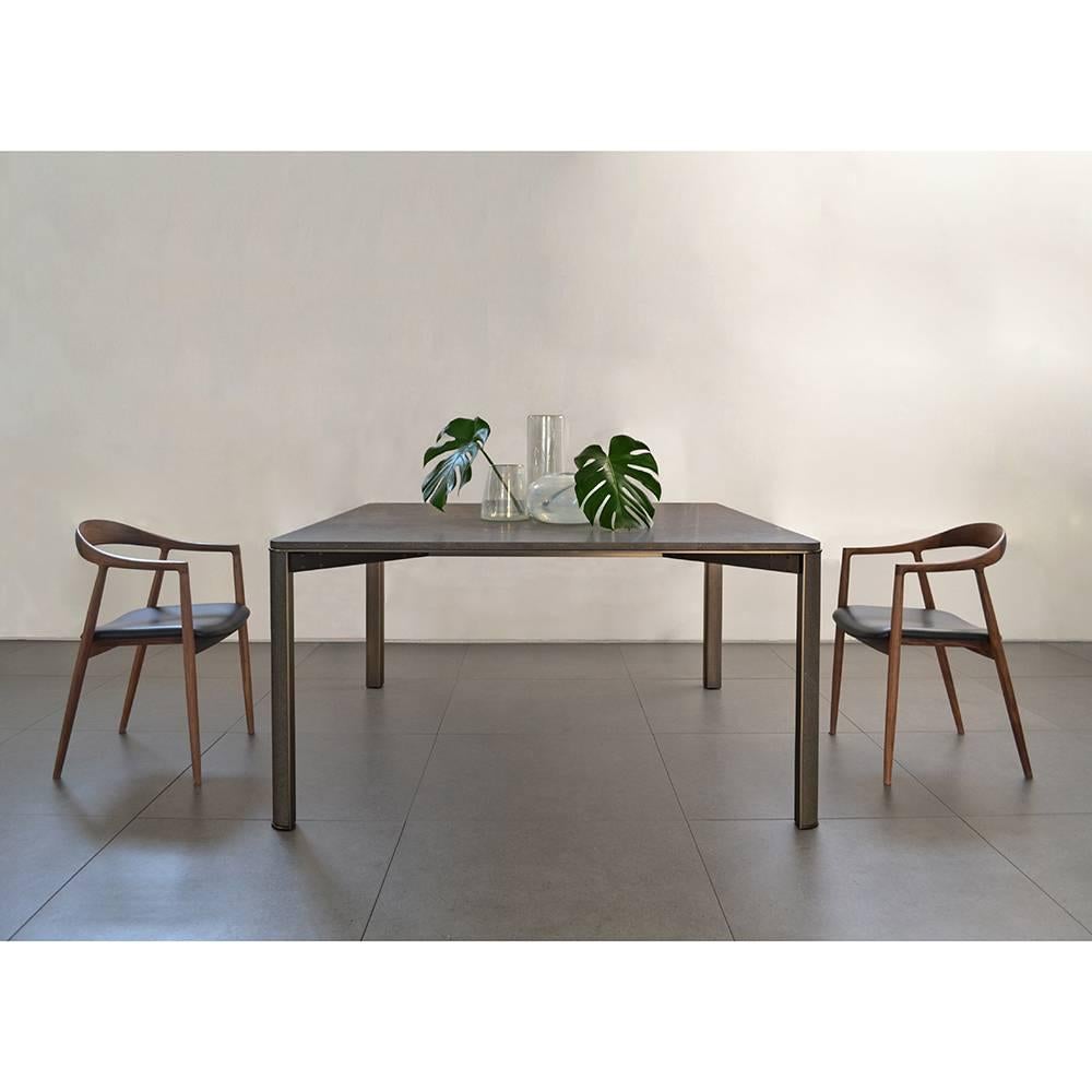 Italian Gregorio Dining Table in Basaltina Marble