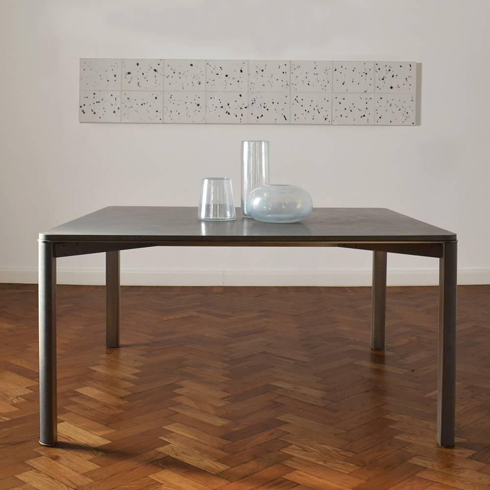 Gregorio Dining Table in Basaltina Marble In New Condition In Milan, IT
