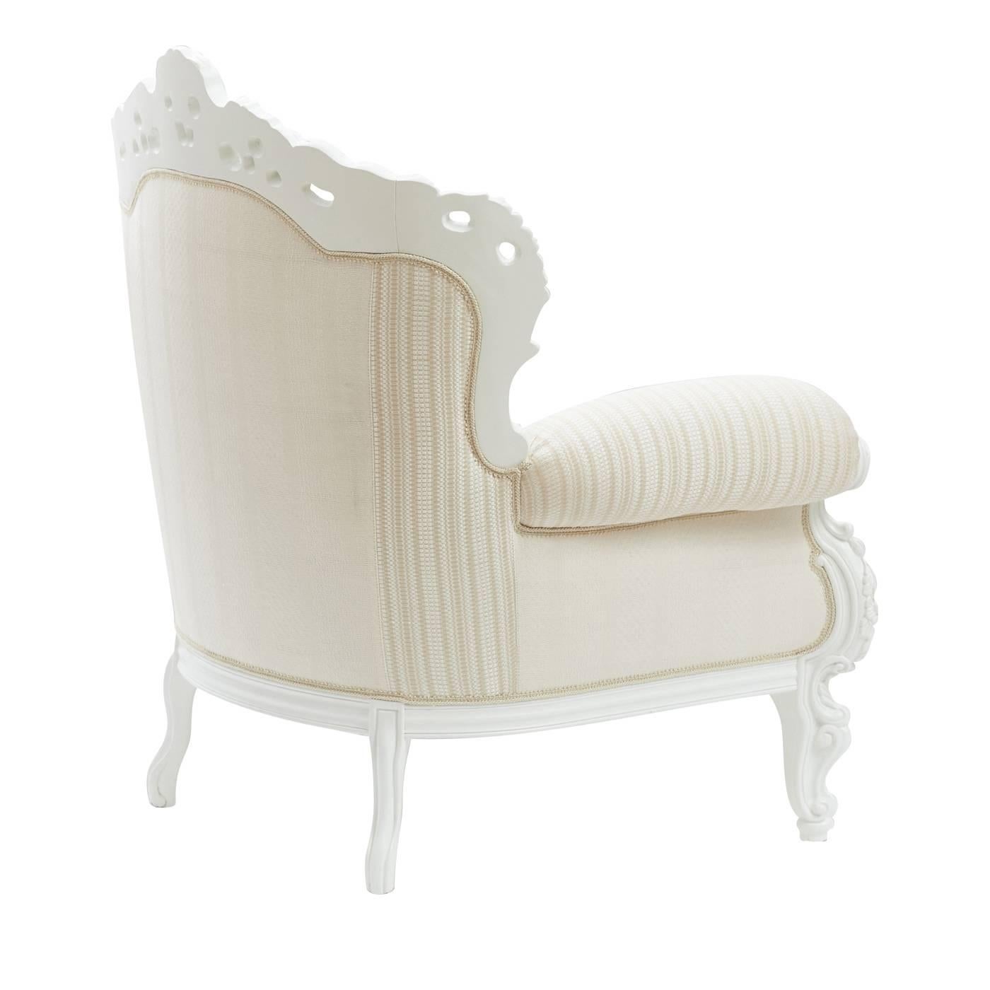 Baroque Armchair With Handmade Fabric In New Condition In Milan, IT