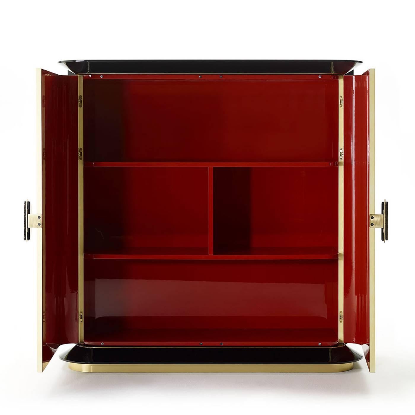 Contemporary Anthony Top Cabinet