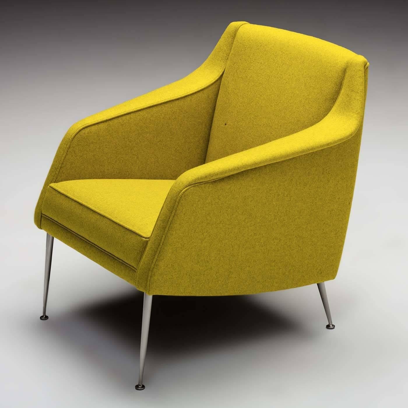 The original design for the piece was executed by Carlo de Carli, master Italian designer. In 2011 La Permanente Mobili Cantù revived the luxurious piece of furniture in celebration of the designer's 100th birthday, along with other exemplary